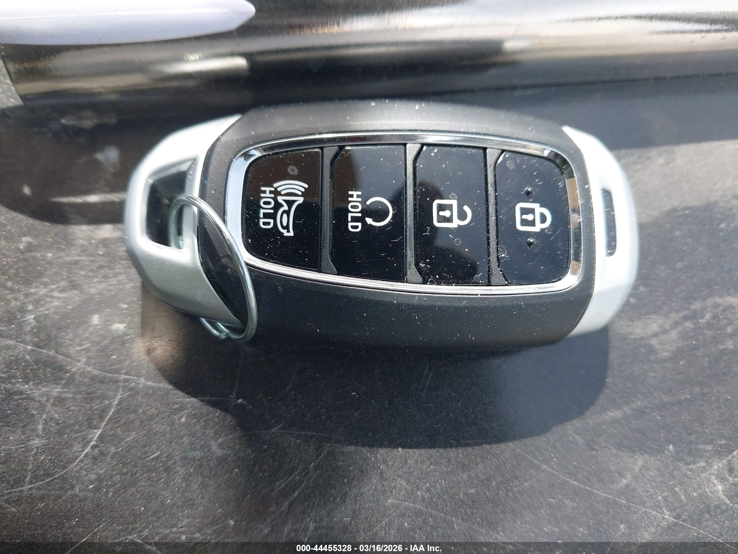 HYUNDAI VENUE image 11