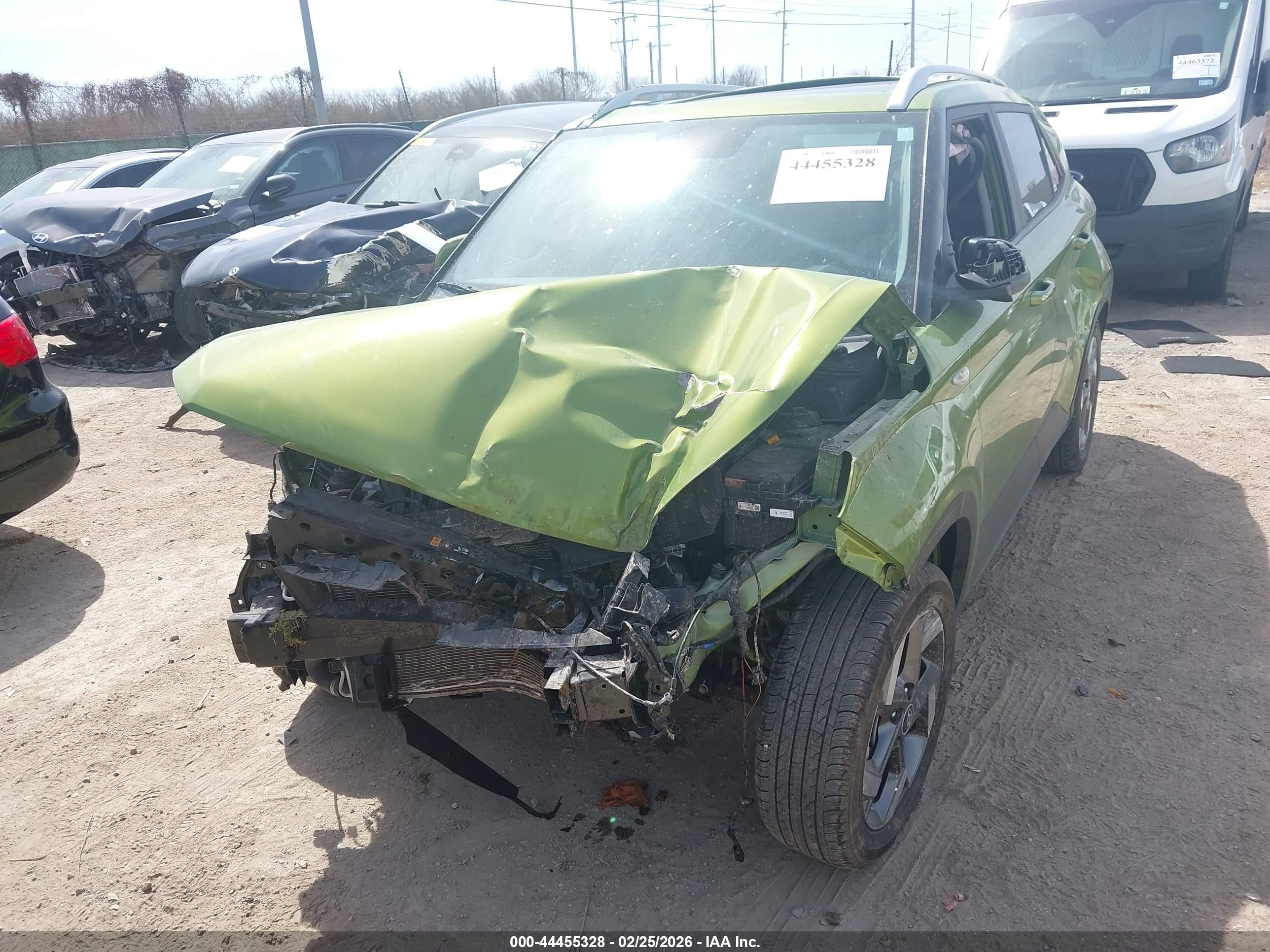 HYUNDAI VENUE image 6