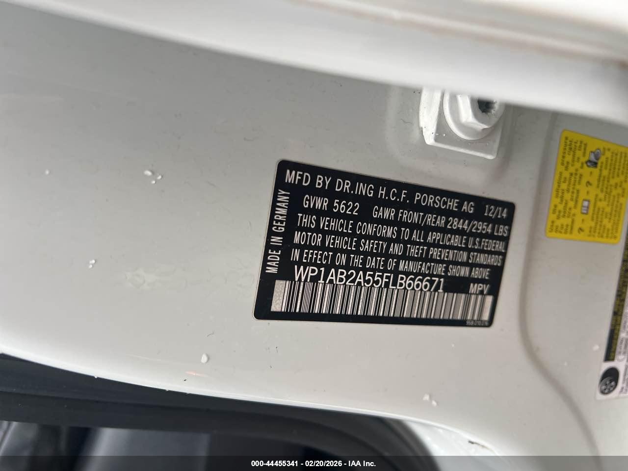 PORSCHE MACAN image 9