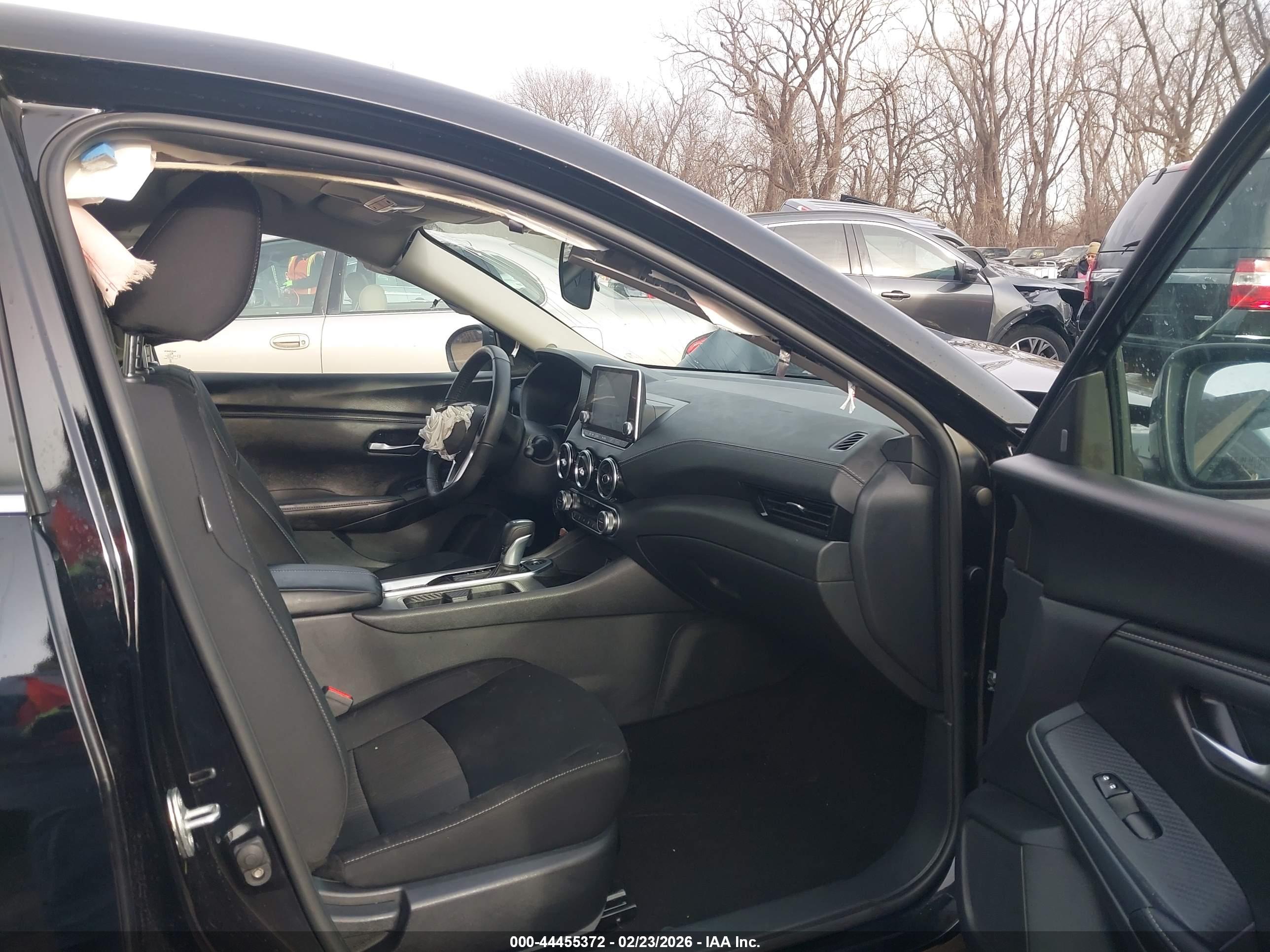 NISSAN SENTRA image 5