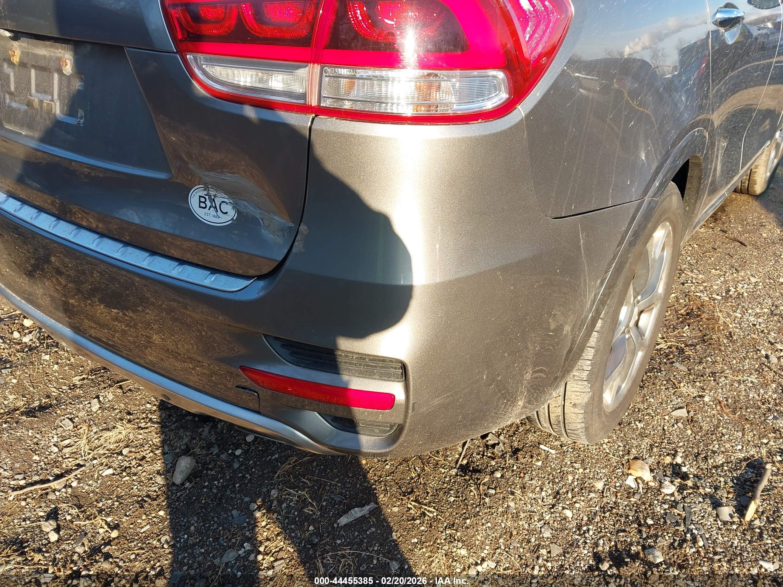 KIA SORENTO image 6
