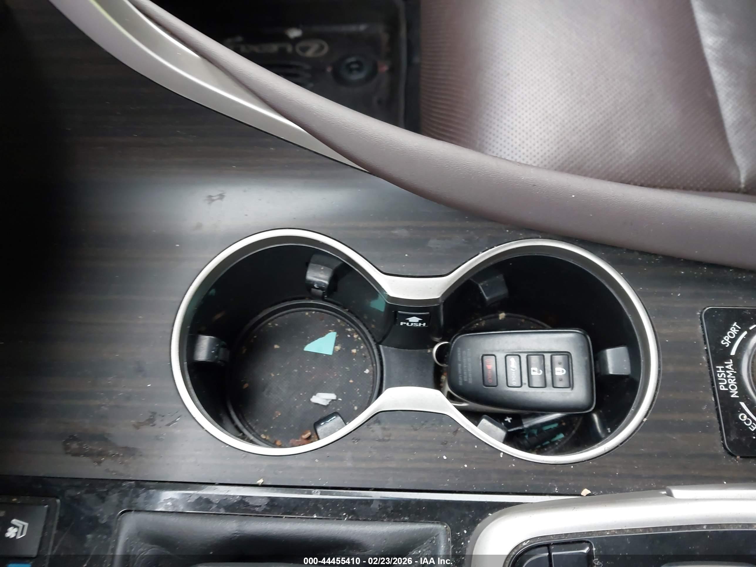 LEXUS RX image 11