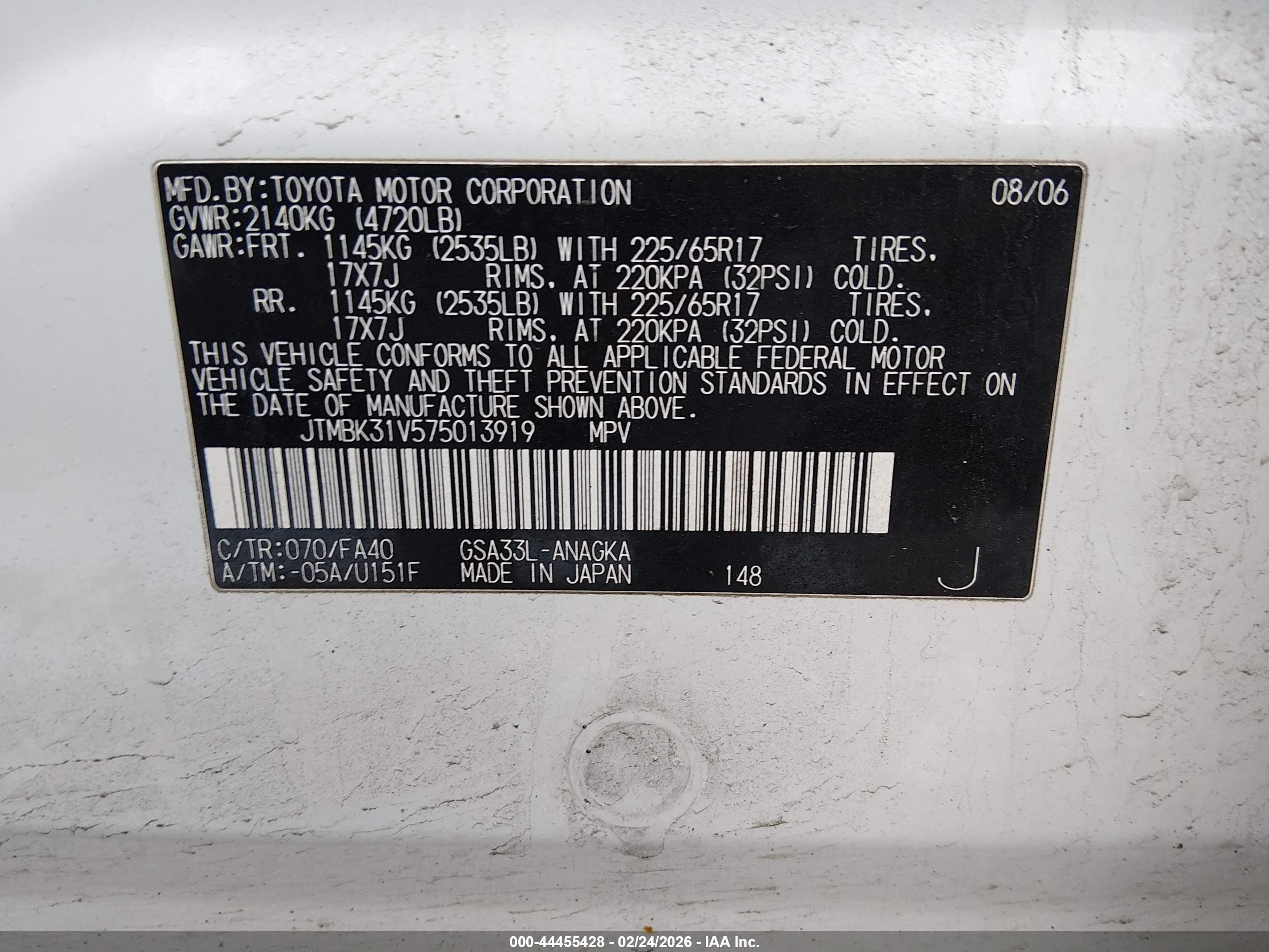 TOYOTA RAV4 image 9