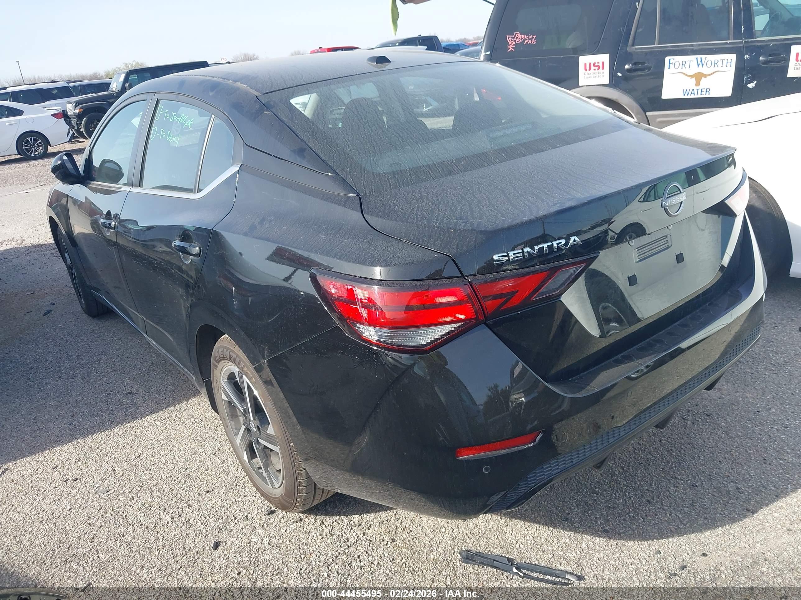NISSAN SENTRA image 3