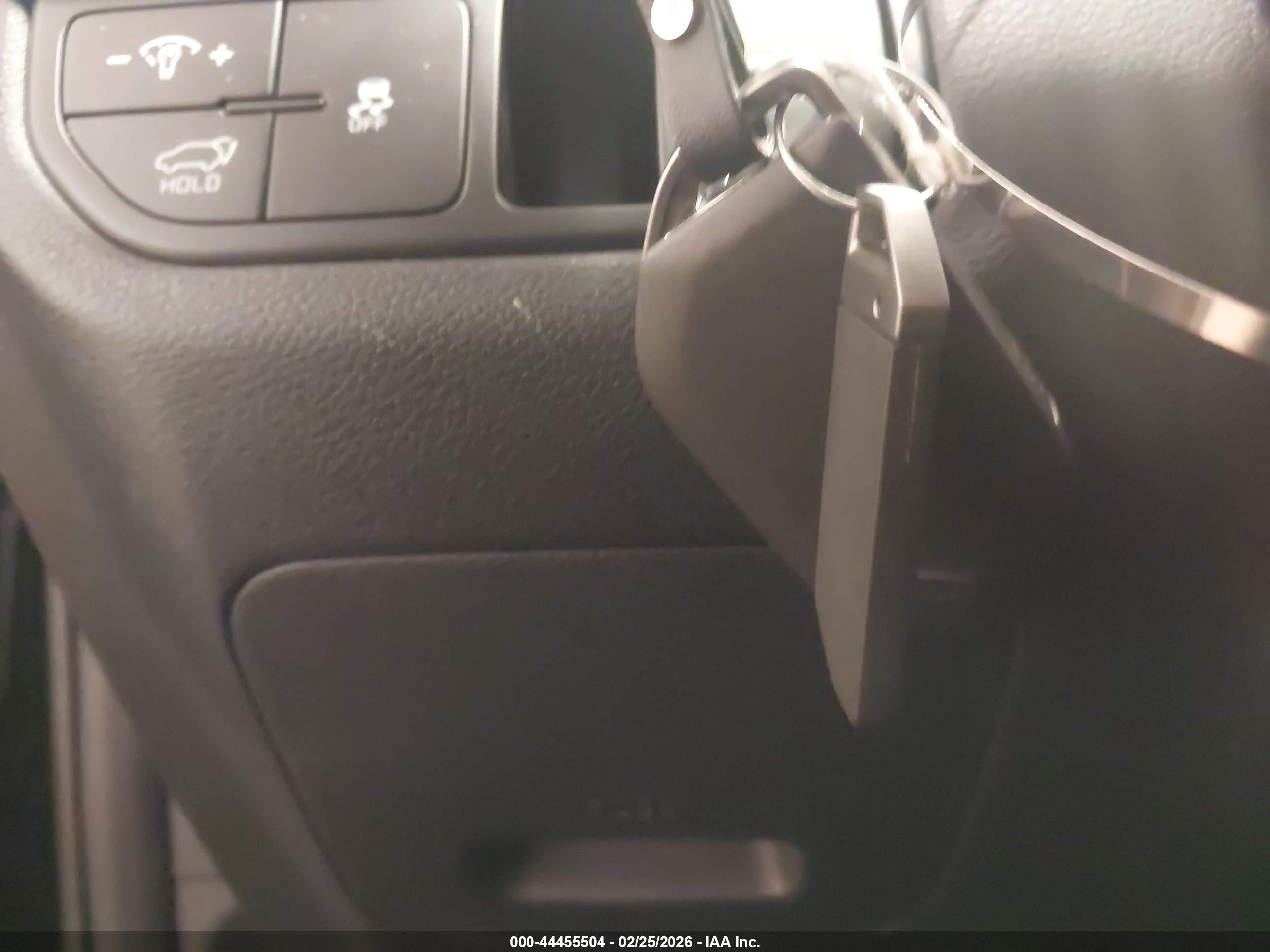 KIA SPORTAGE image 11