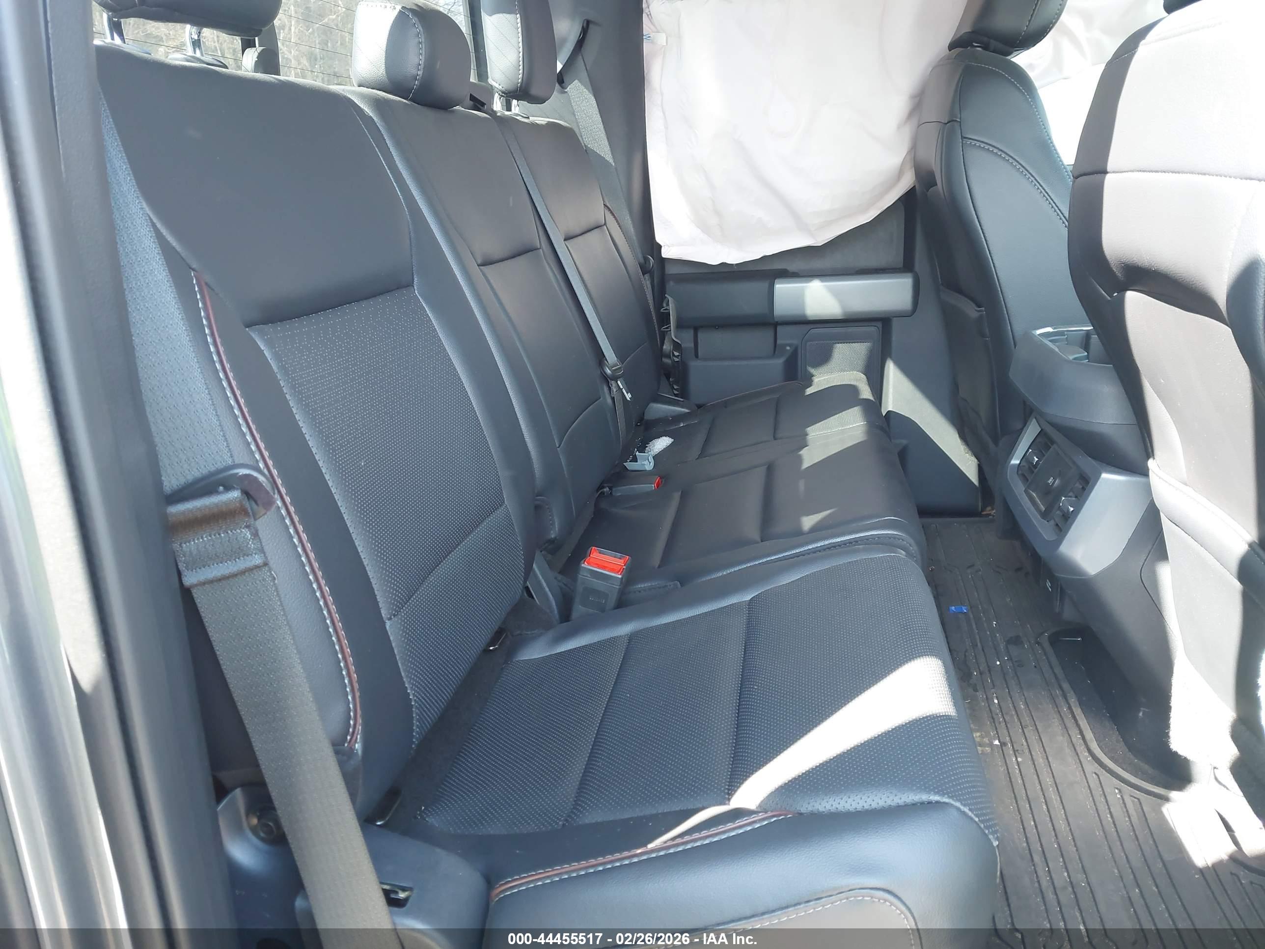 FORD F-350 image 8