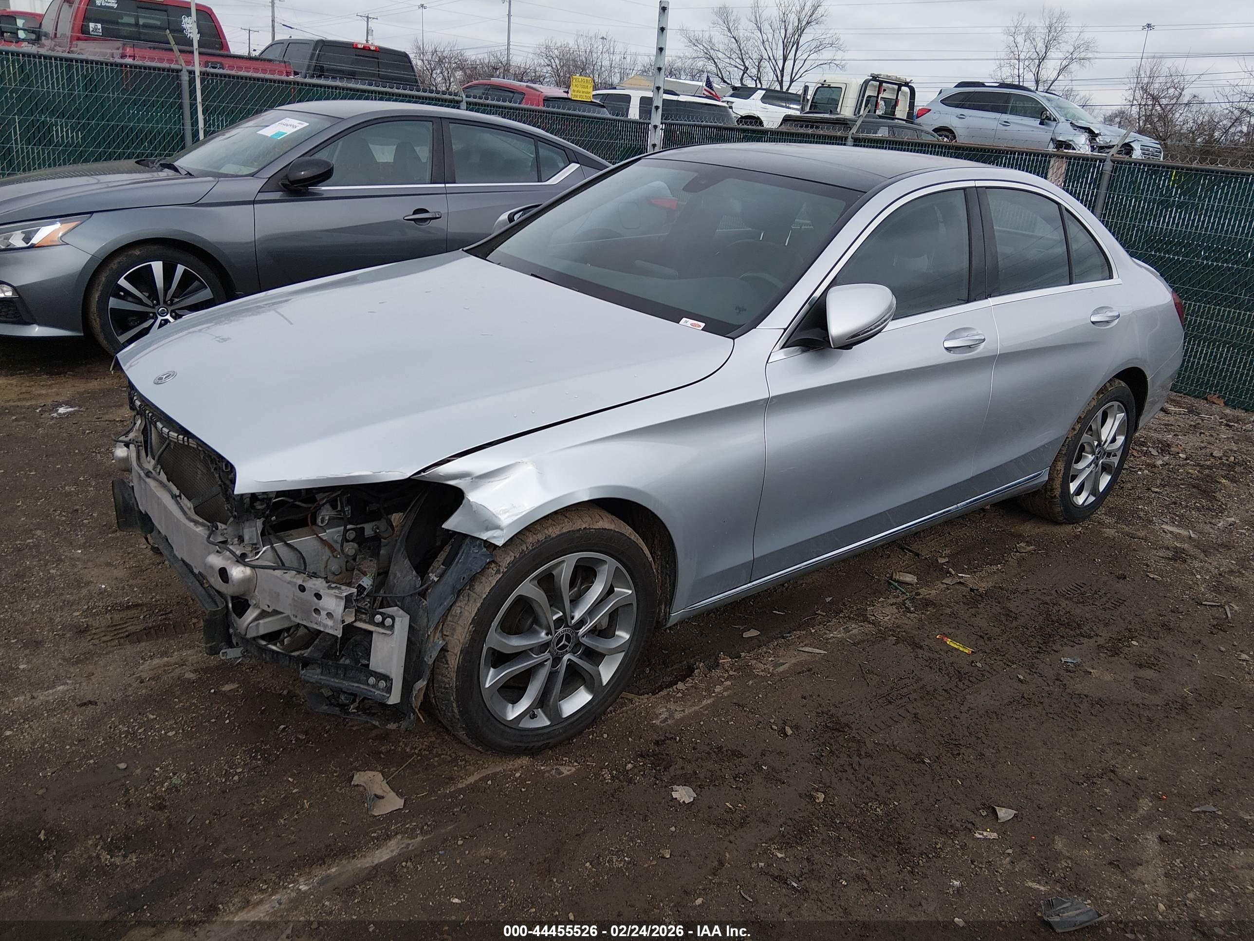 MERCEDES-BENZ C image 2