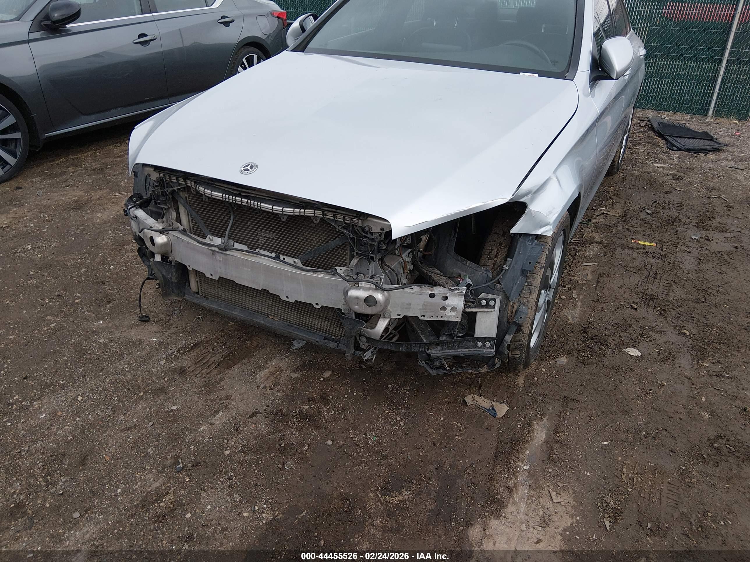 MERCEDES-BENZ C image 6