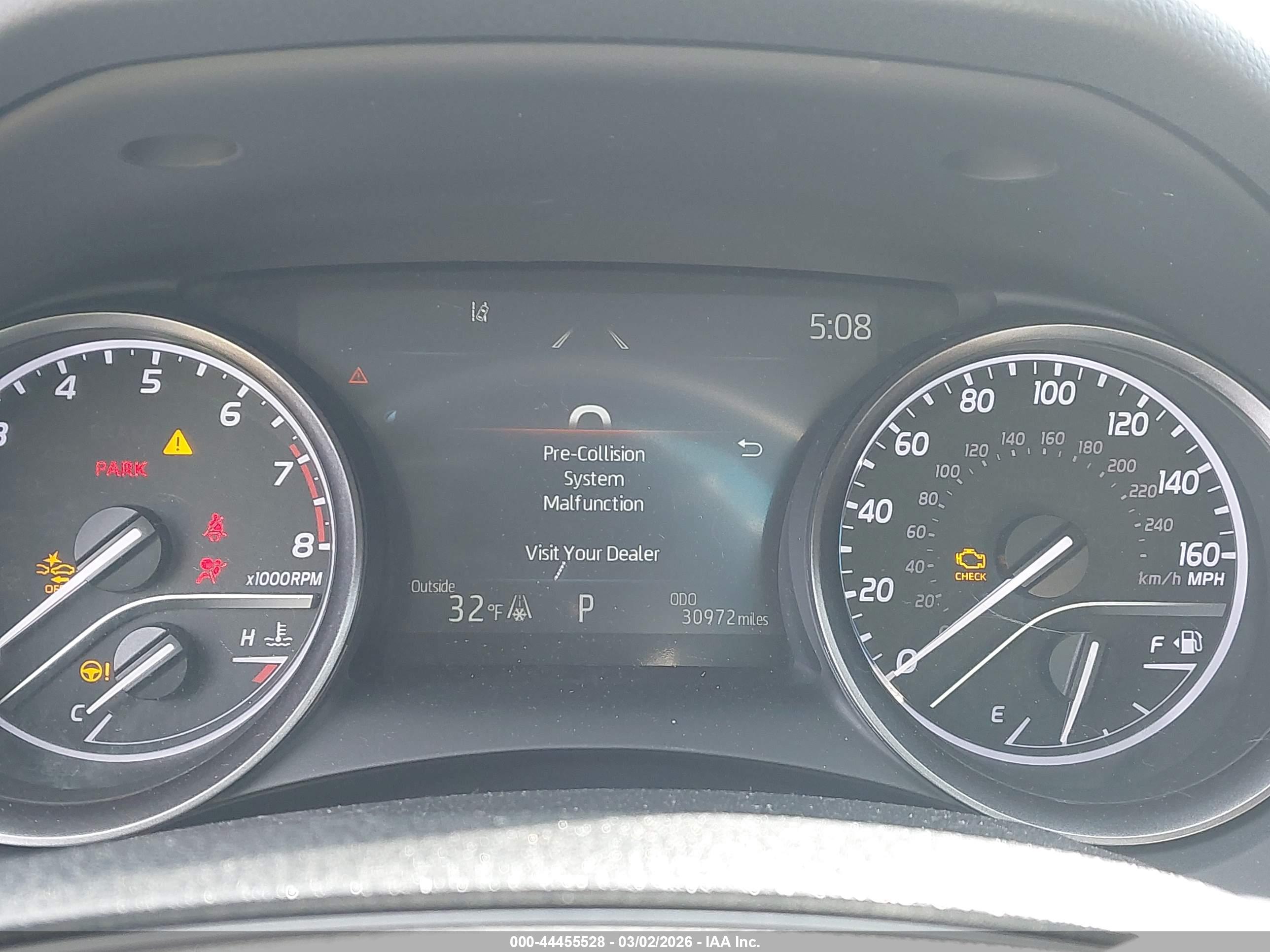 TOYOTA CAMRY image 7