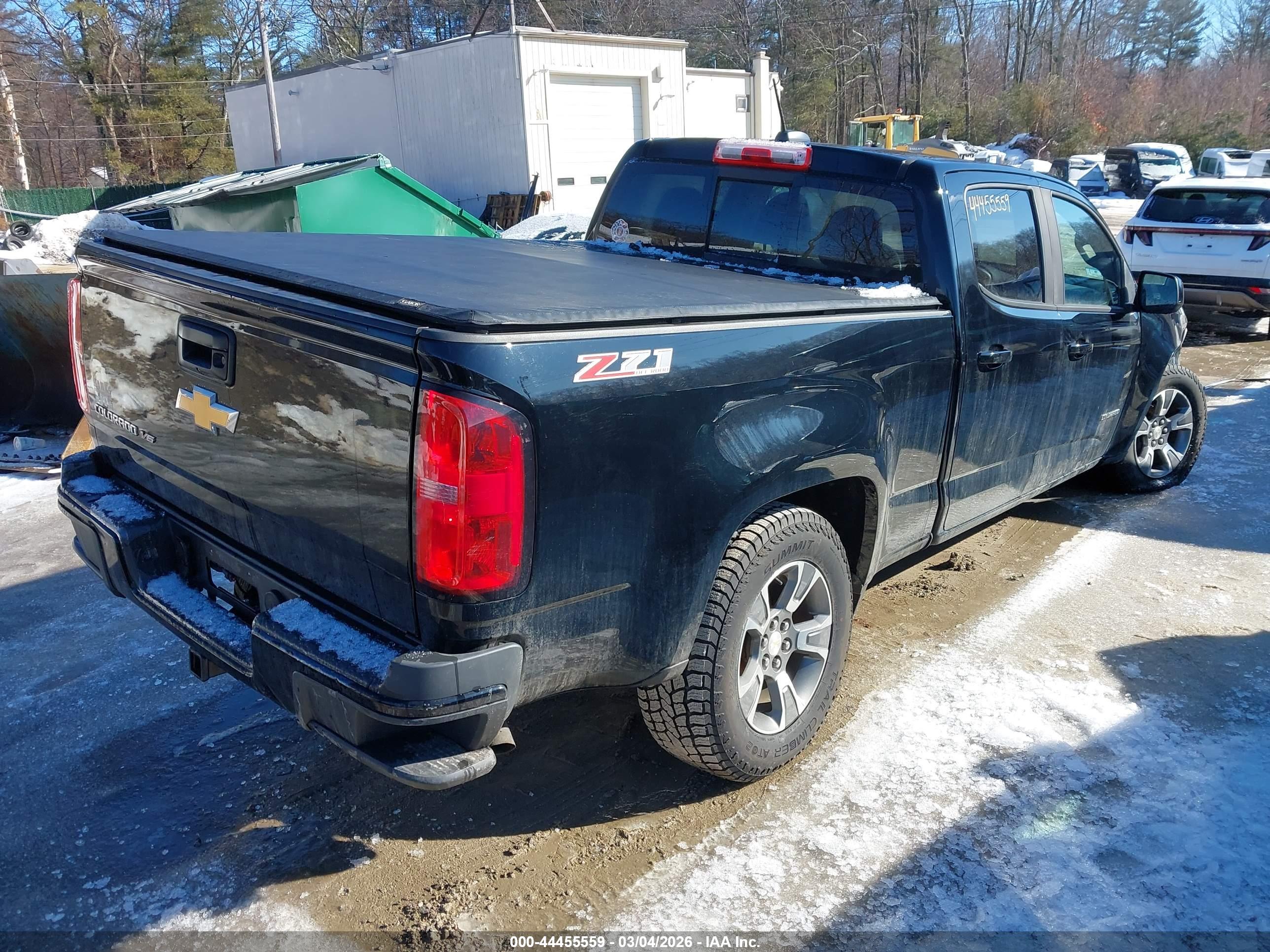 CHEVROLET COLORADO image 4