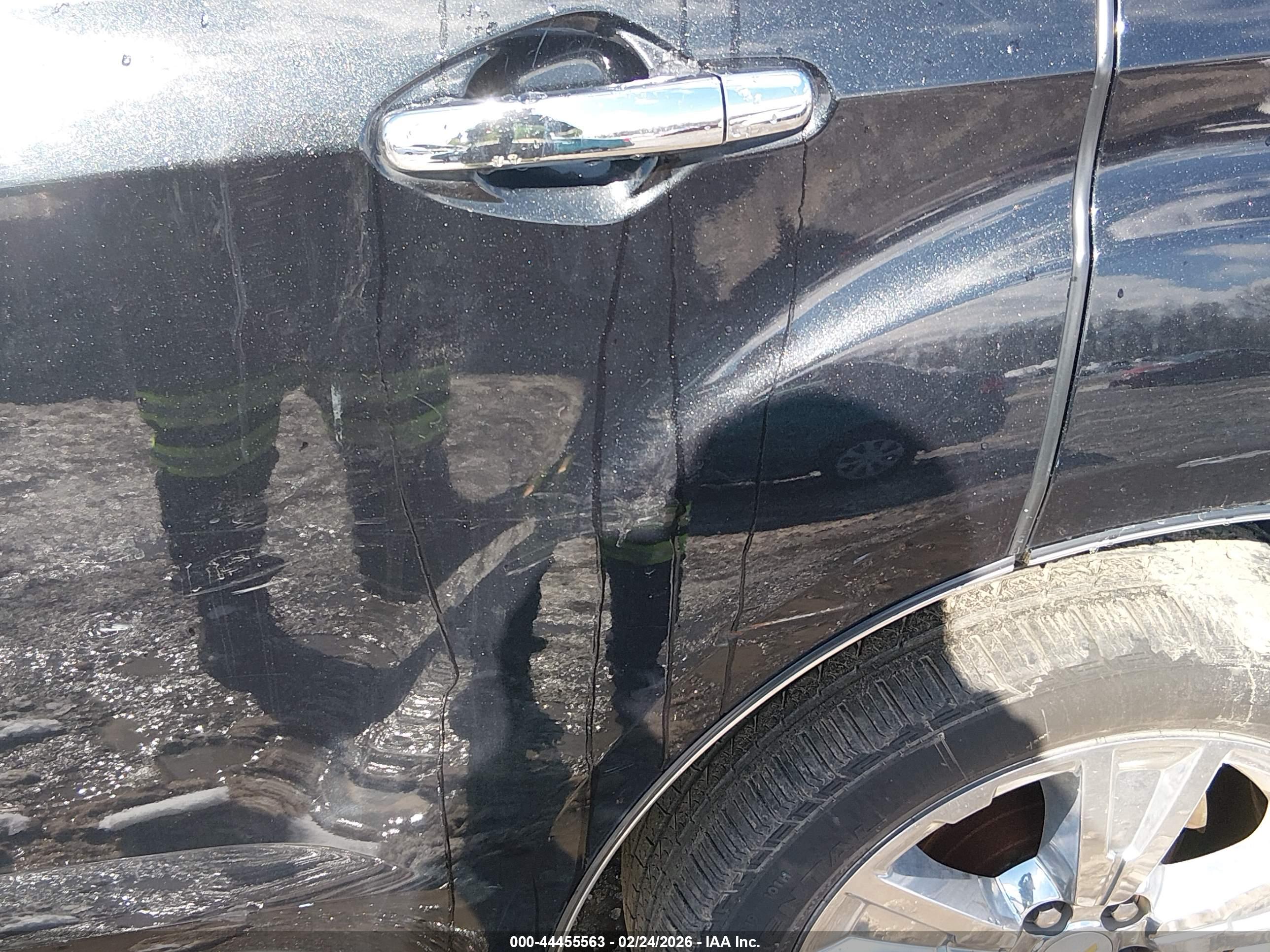 CHEVROLET EQUINOX image 6