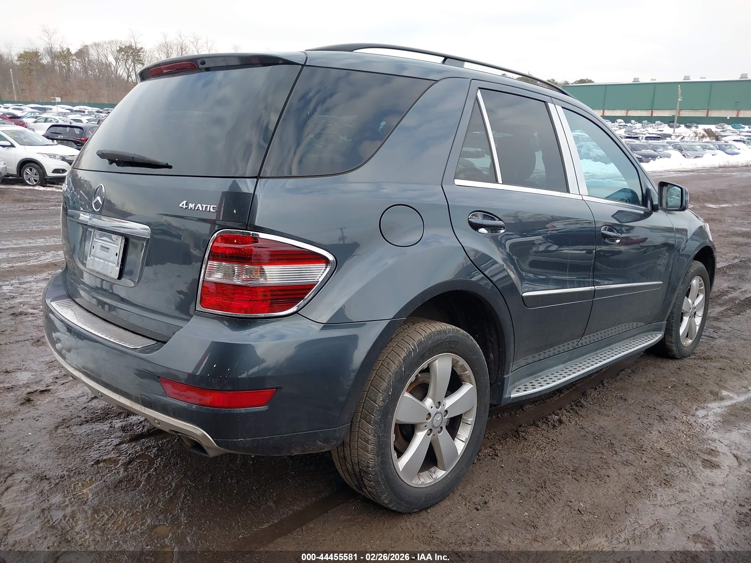MERCEDES-BENZ ML image 4
