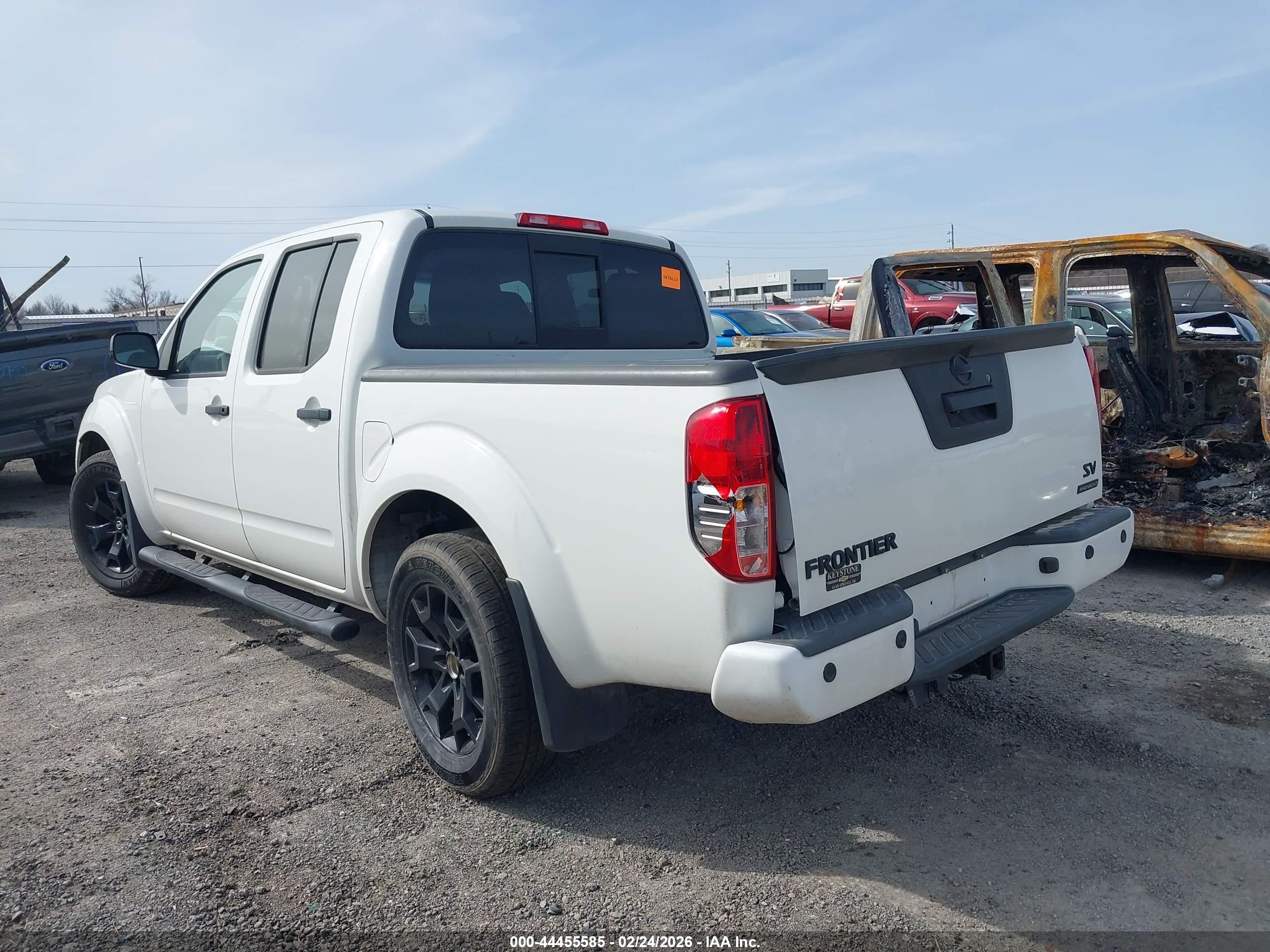NISSAN FRONTIER image 3