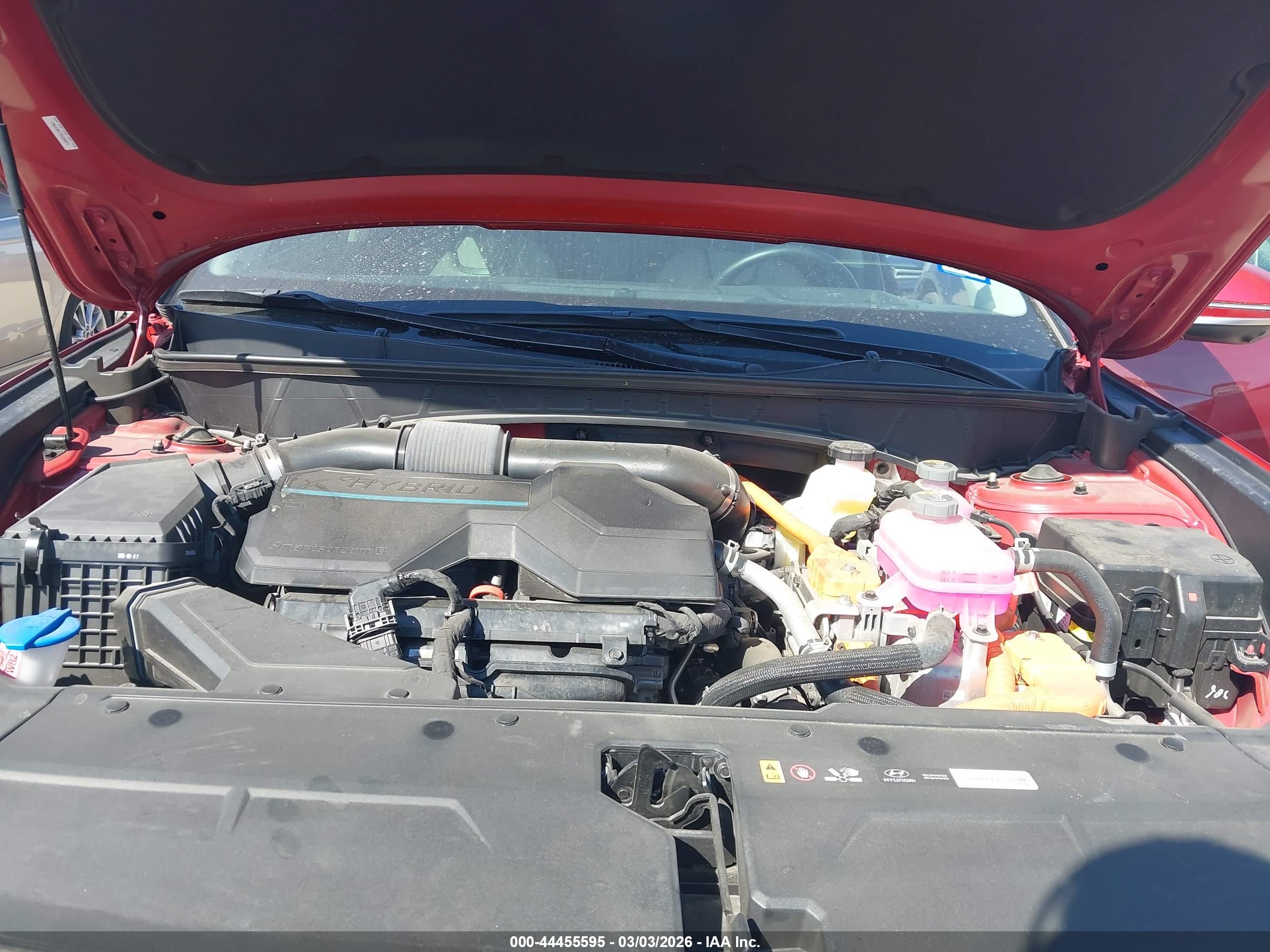 HYUNDAI TUCSON image 10