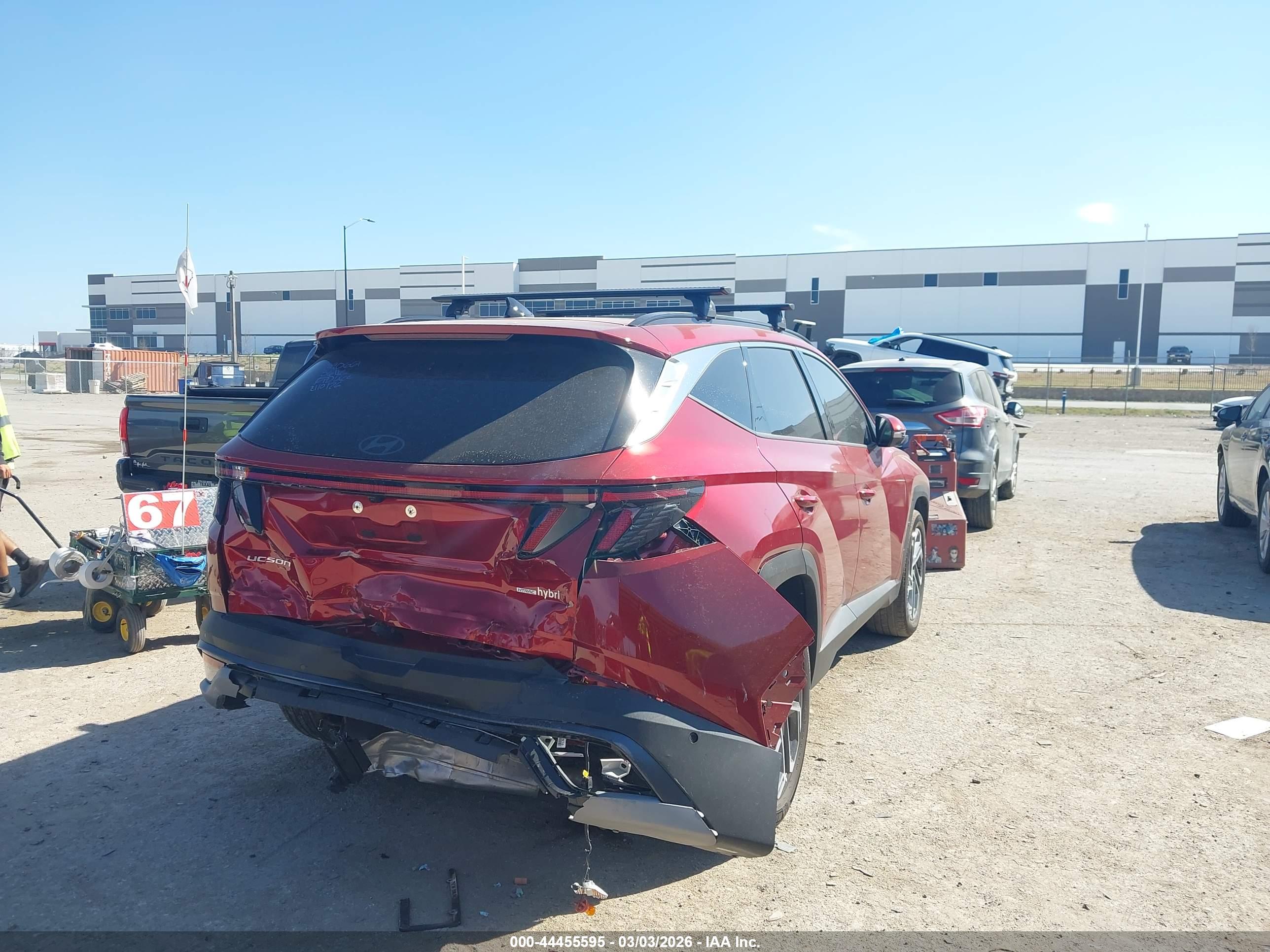 HYUNDAI TUCSON image 4
