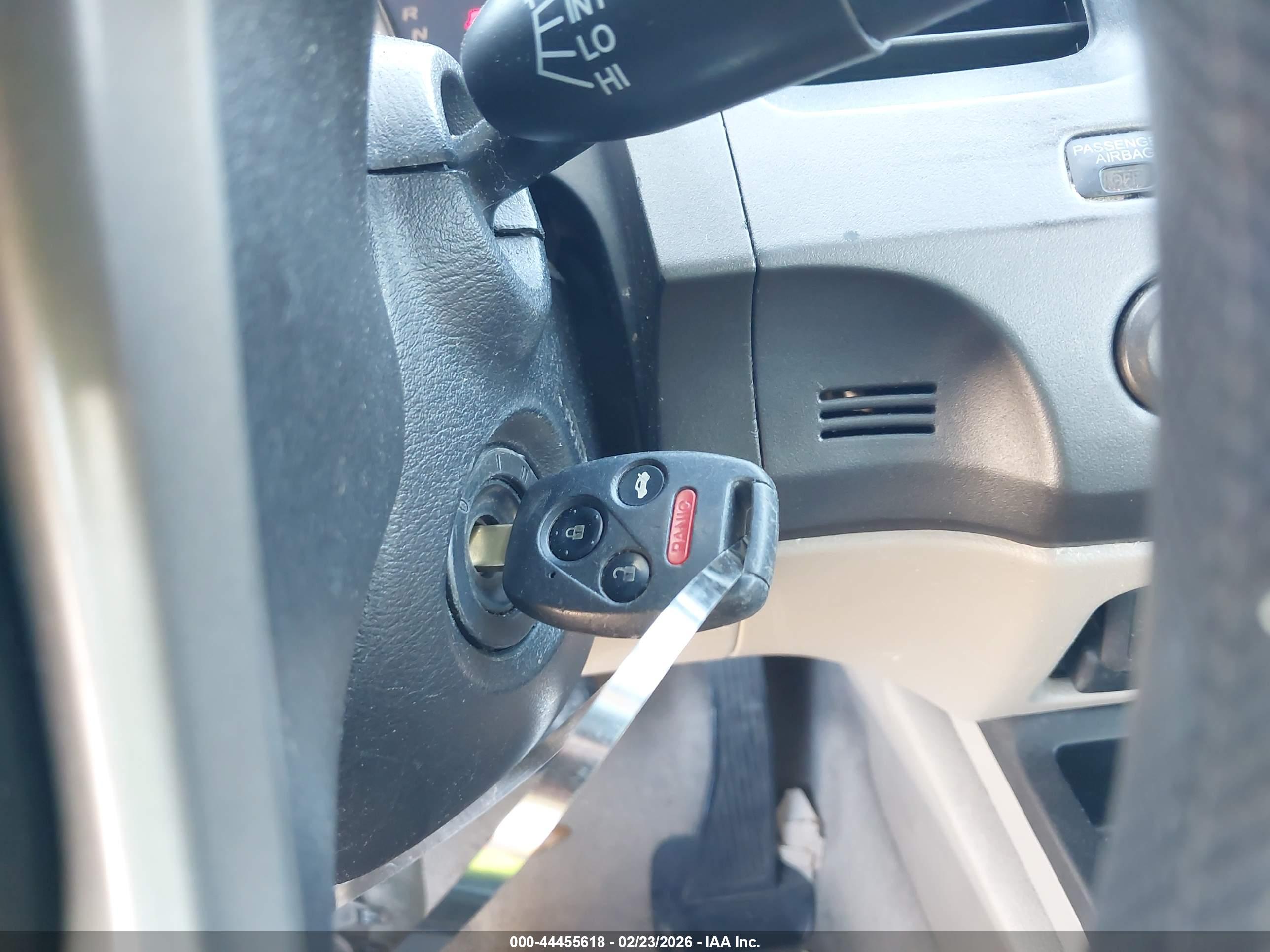 HONDA CIVIC image 11