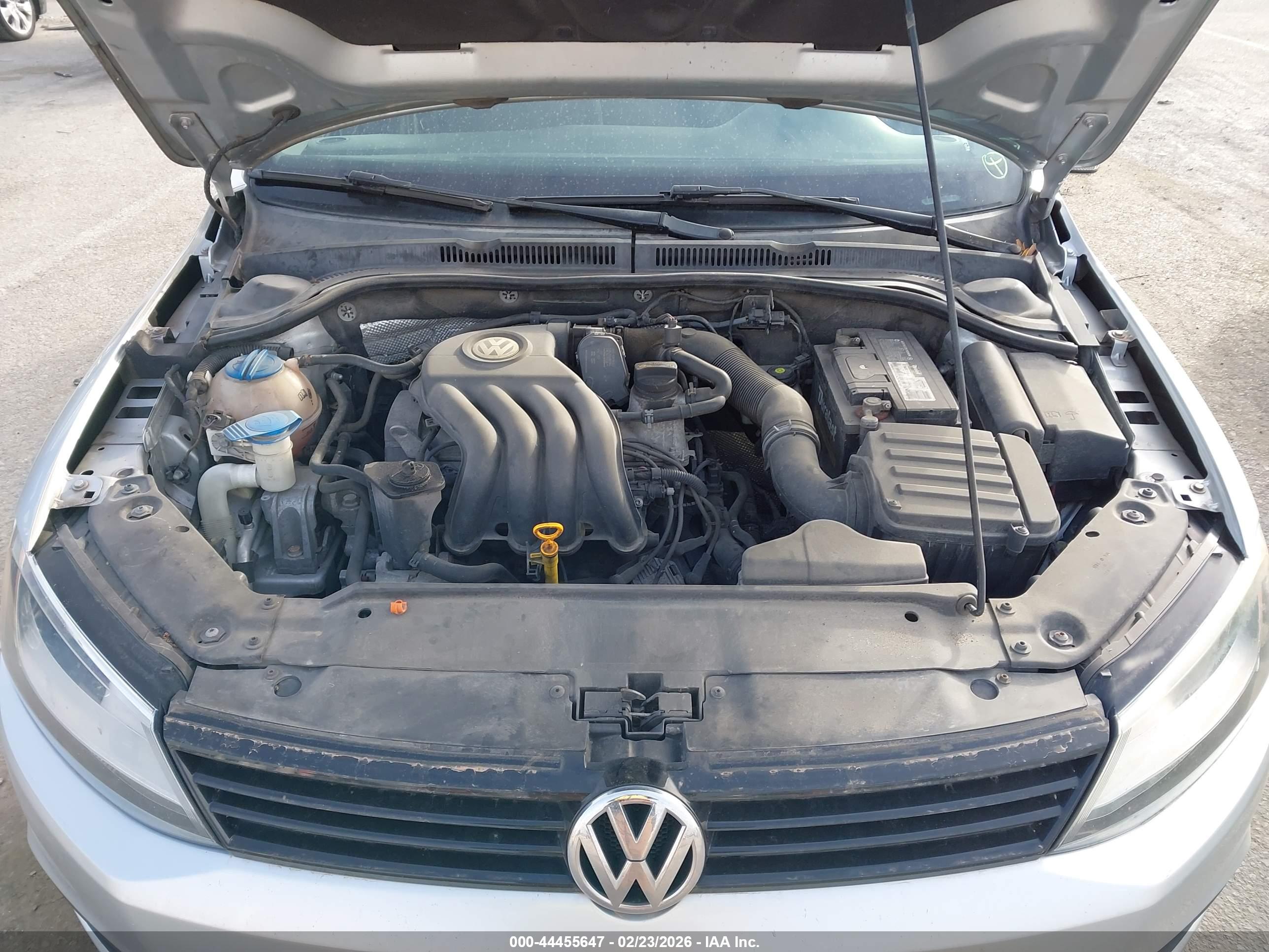 VOLKSWAGEN JETTA image 10