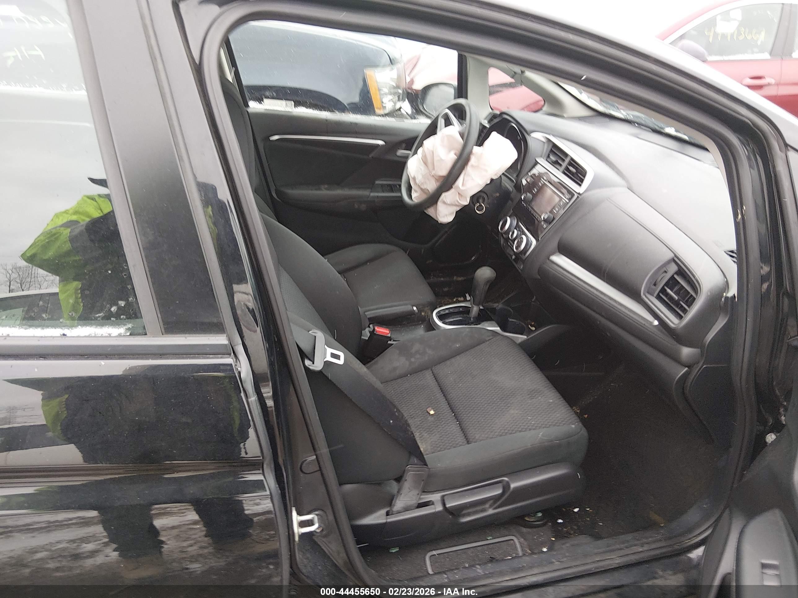 HONDA FIT image 5