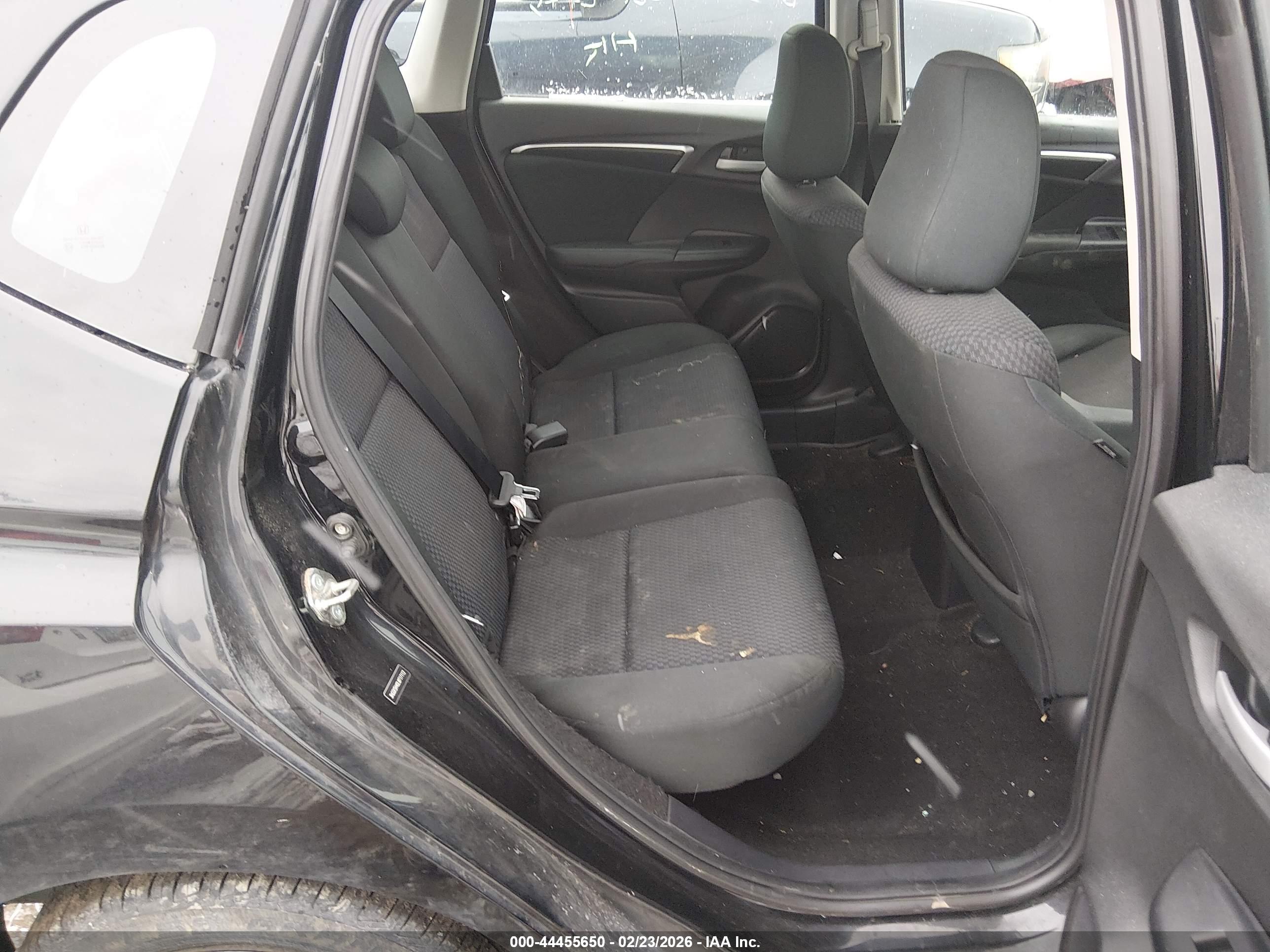 HONDA FIT image 8