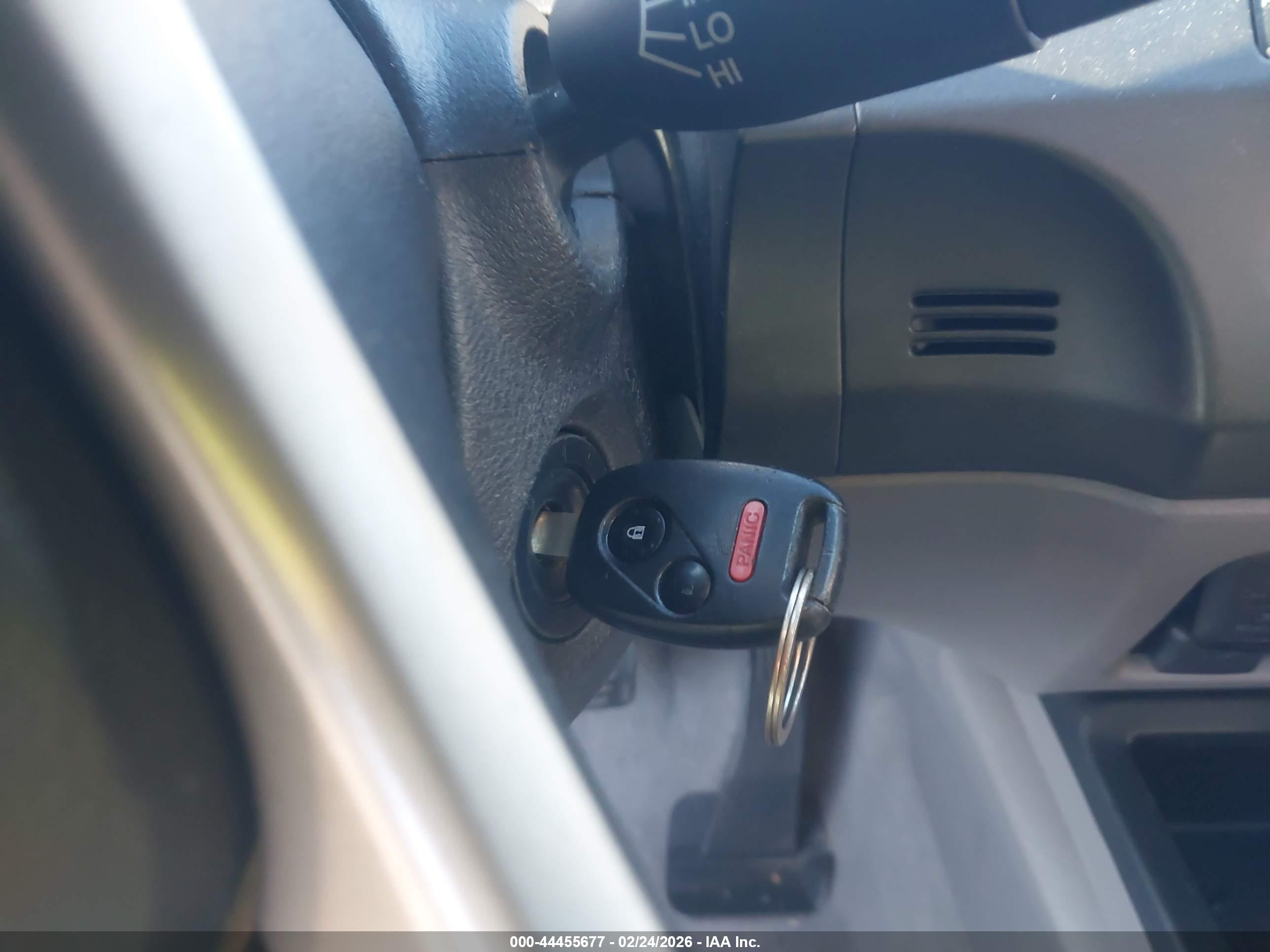 HONDA CIVIC image 11
