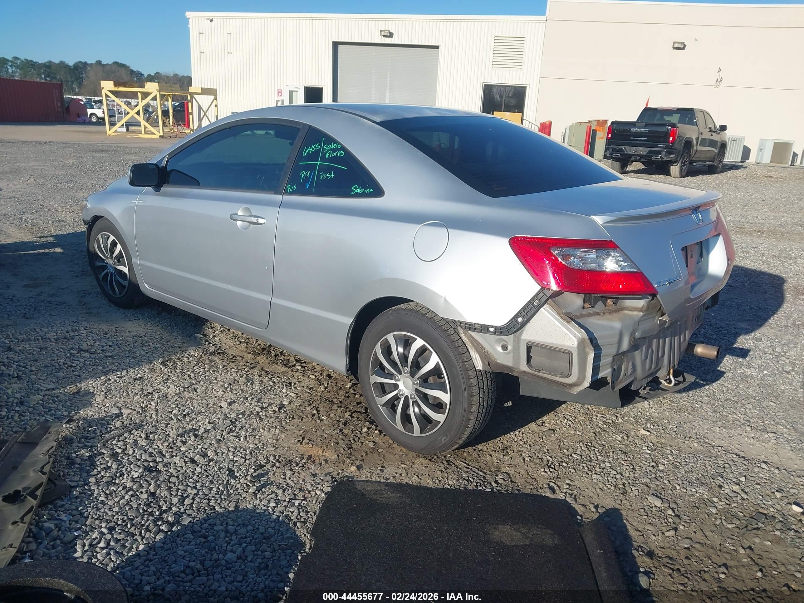 HONDA CIVIC image 3
