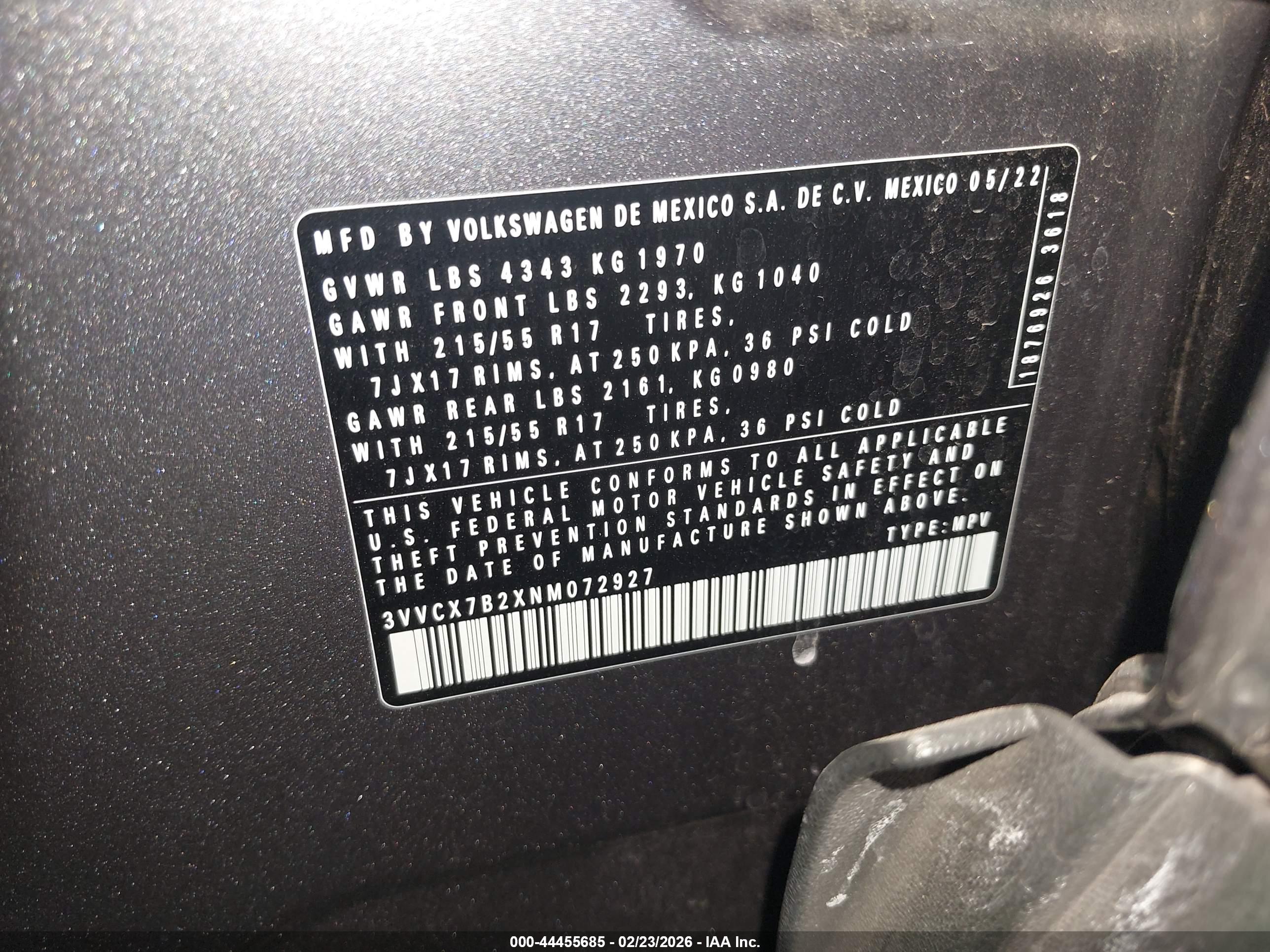 VOLKSWAGEN TAOS image 9