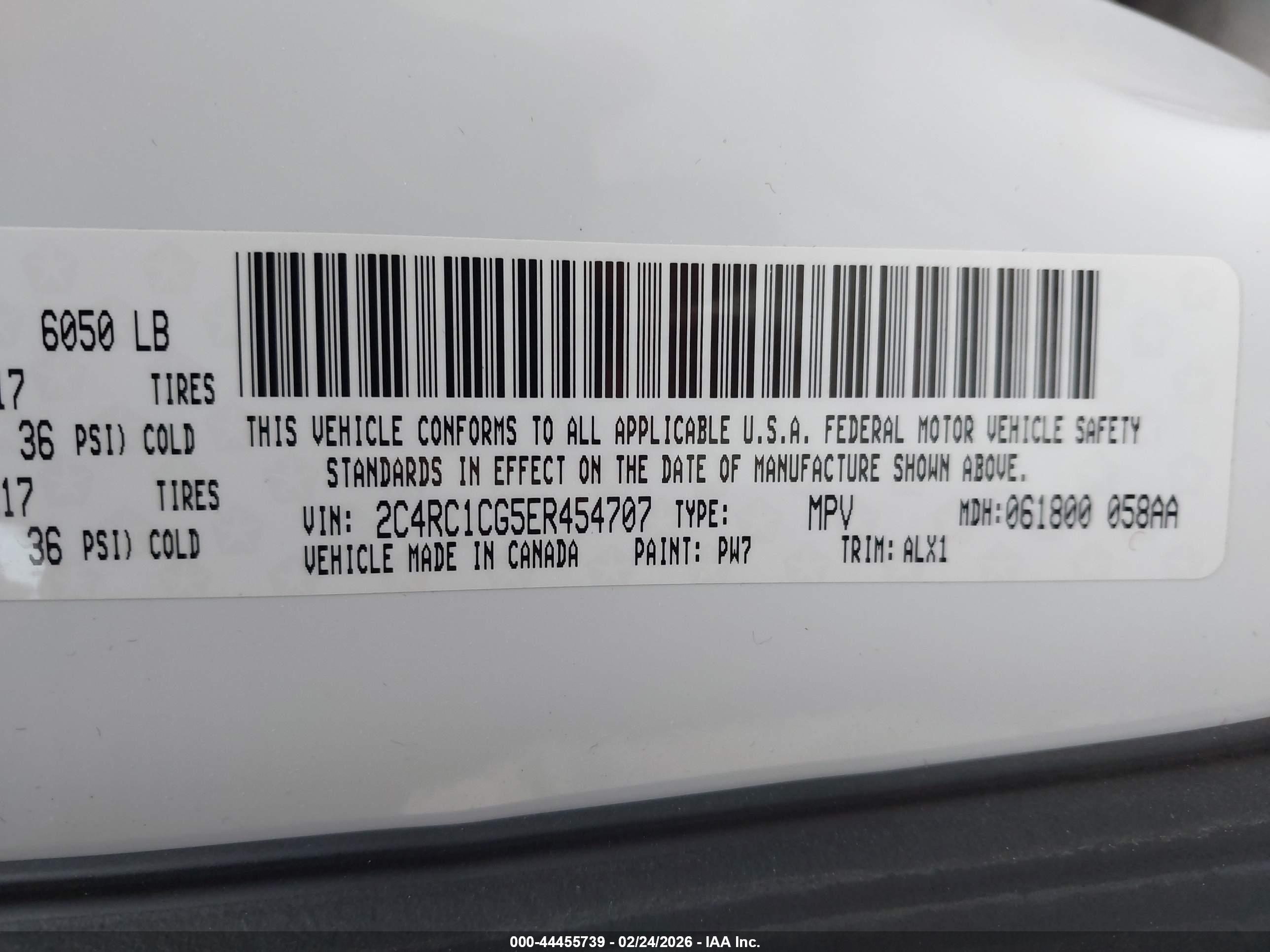 CHRYSLER TOWN image 9