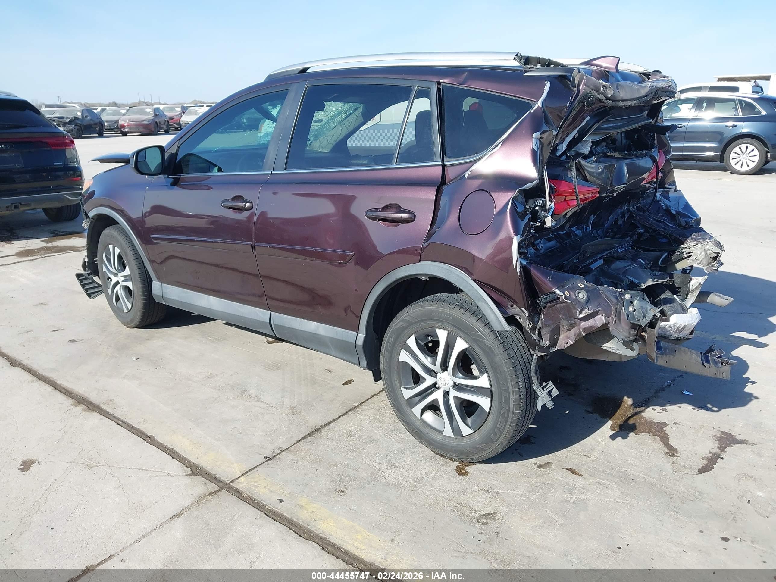 TOYOTA RAV4 image 3