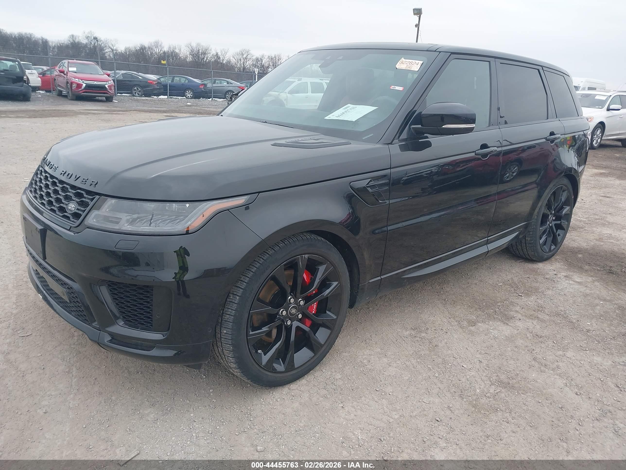 LAND ROVER image 2