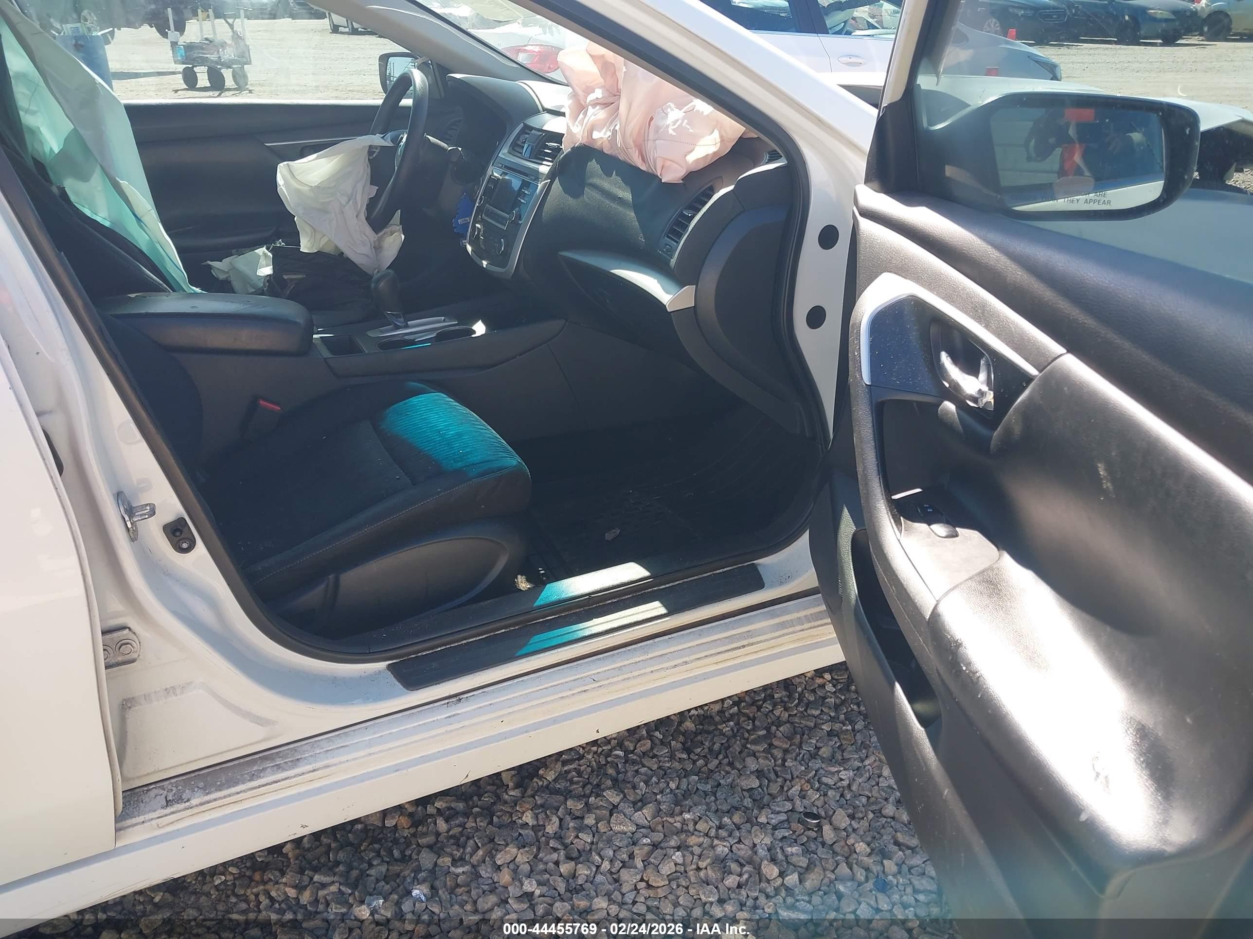 NISSAN ALTIMA image 5