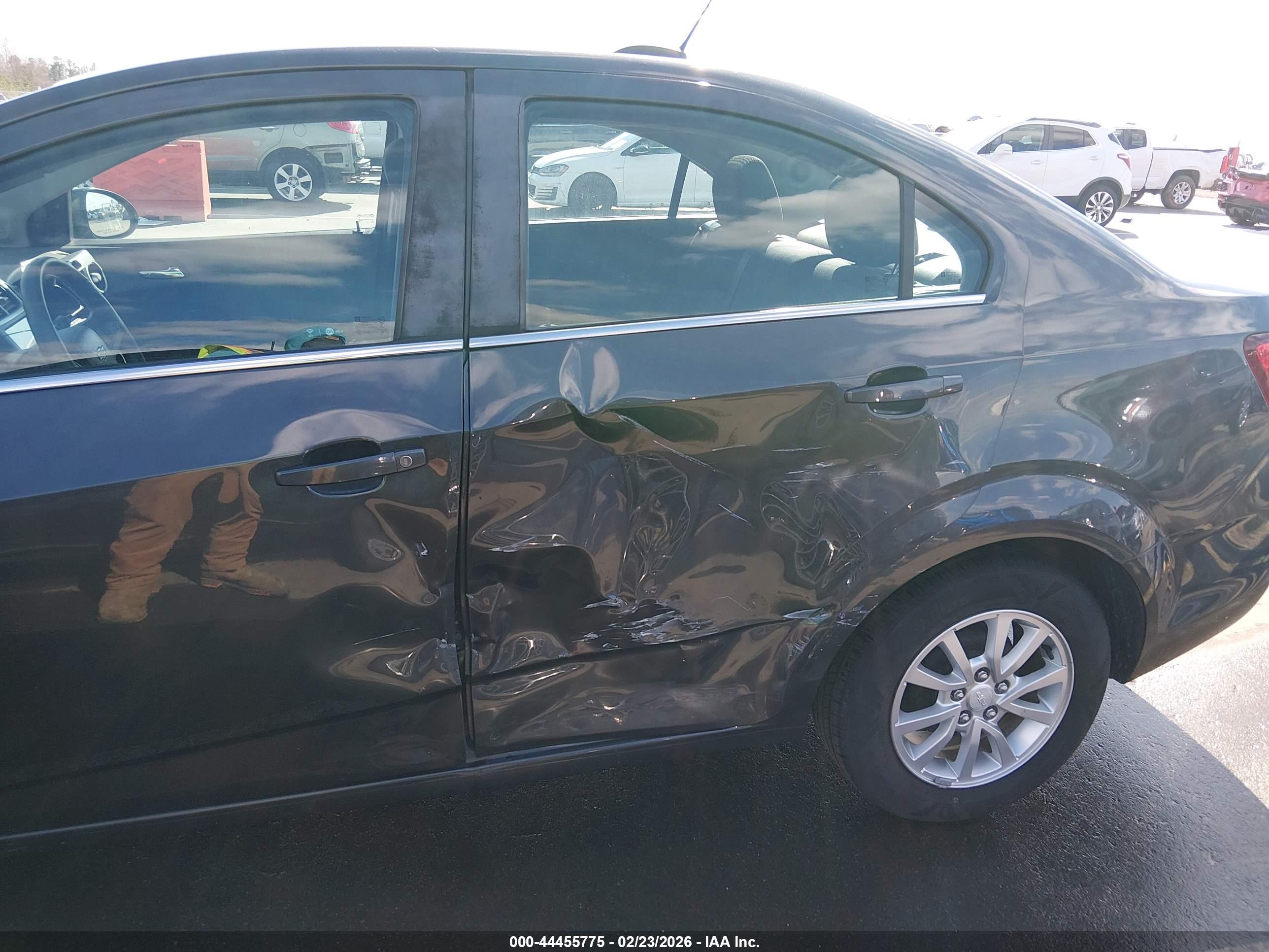 CHEVROLET SONIC image 6