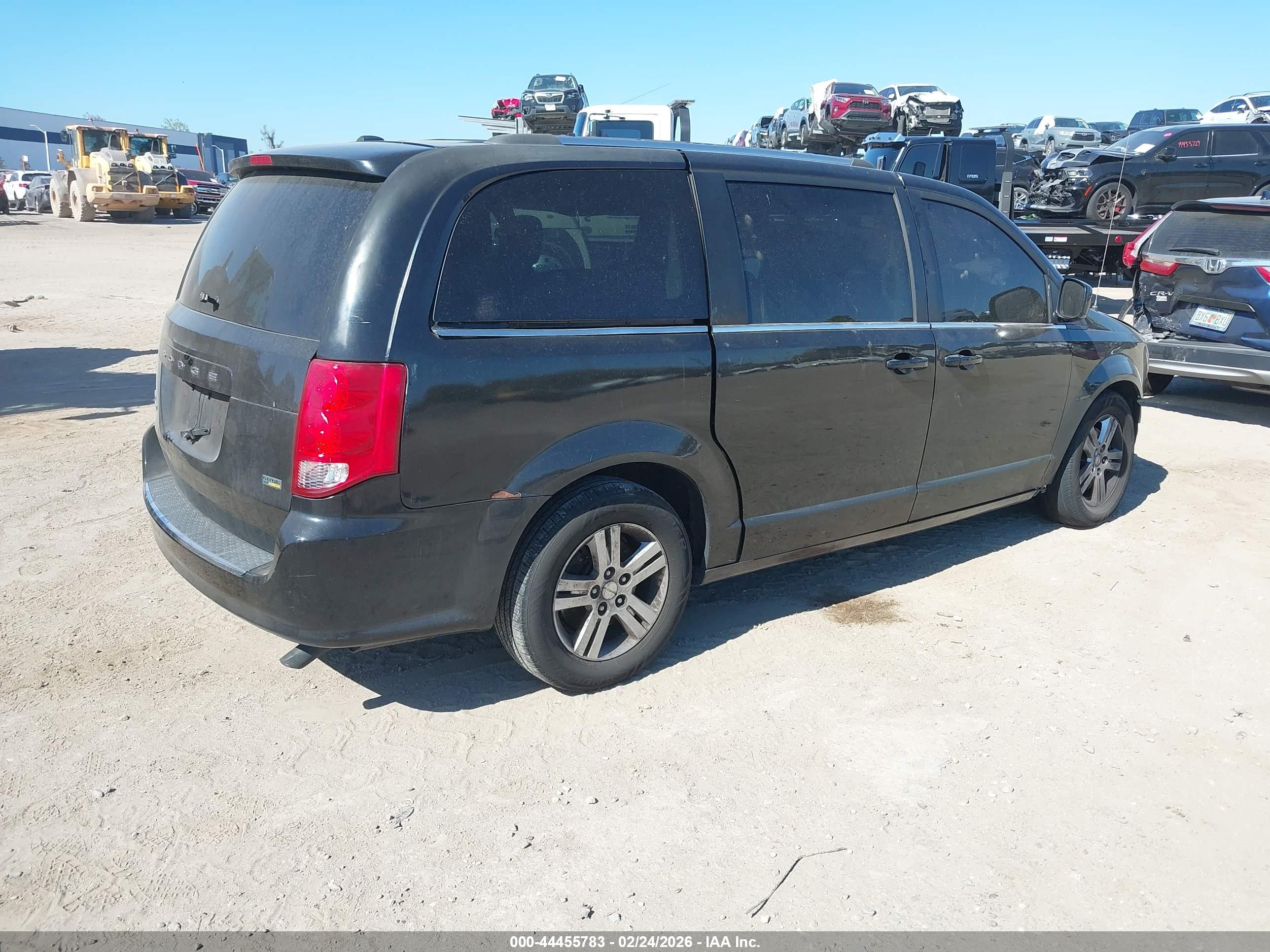 DODGE GRAND image 4