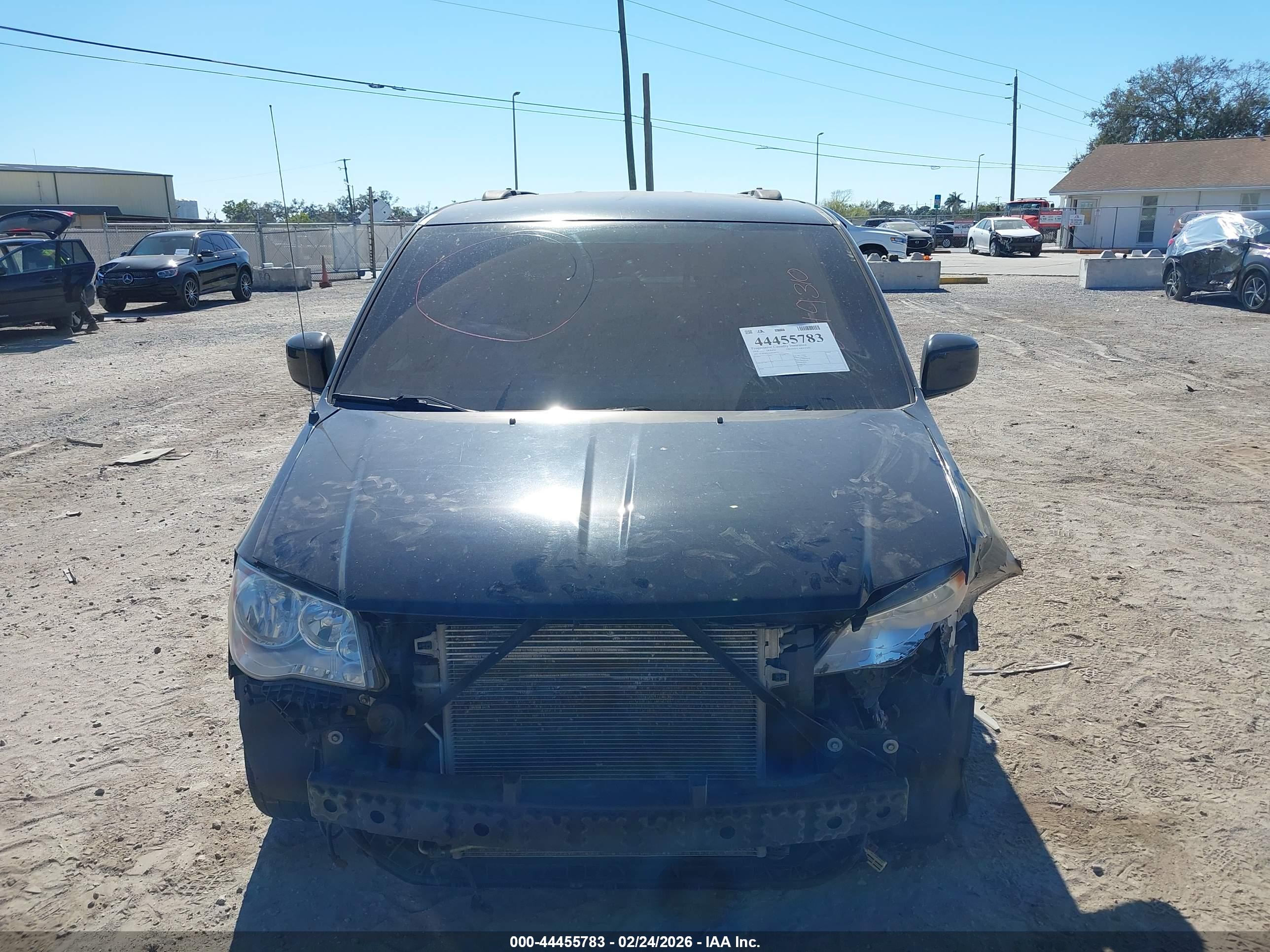 DODGE GRAND image 6