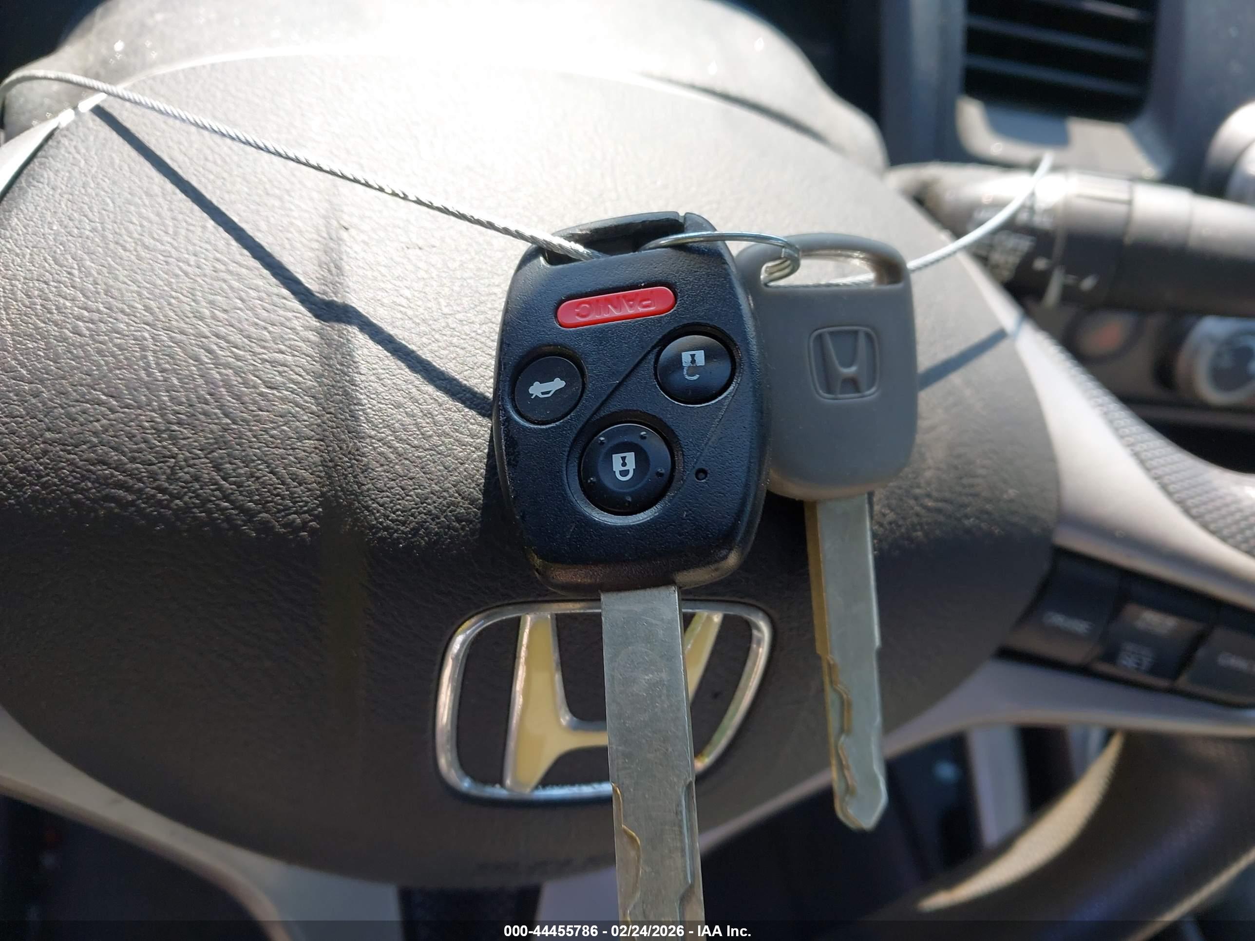 HONDA CIVIC image 11