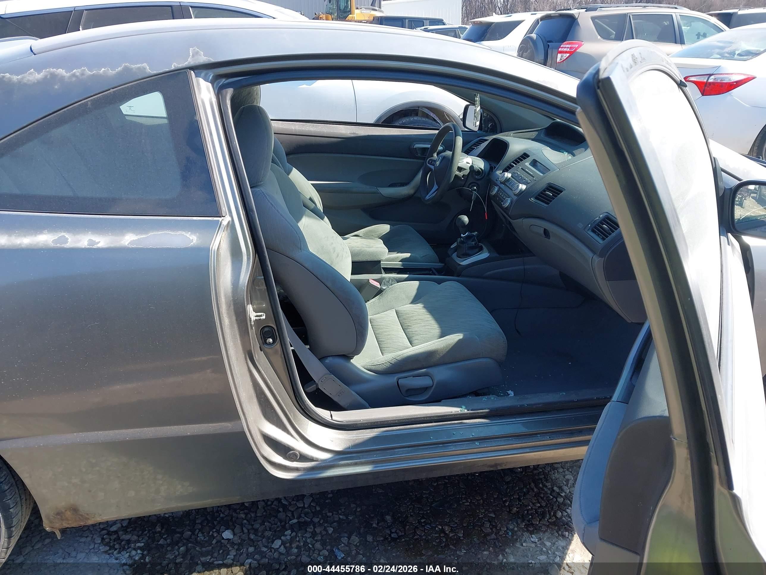 HONDA CIVIC image 5