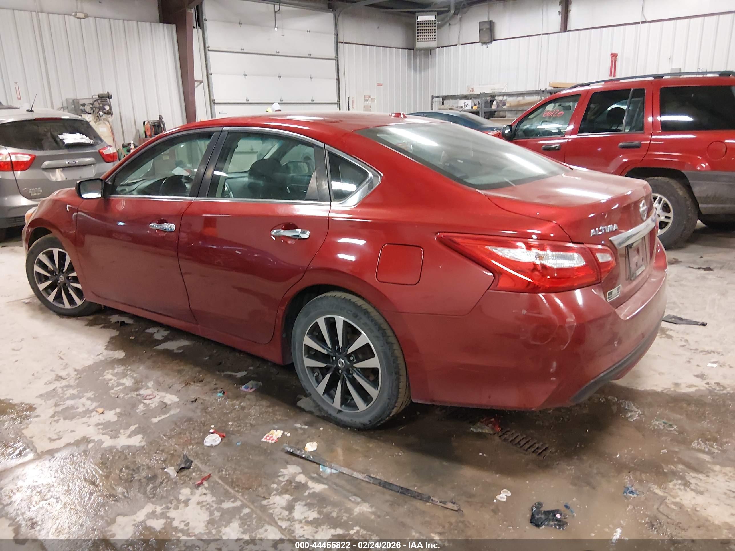 NISSAN ALTIMA image 3