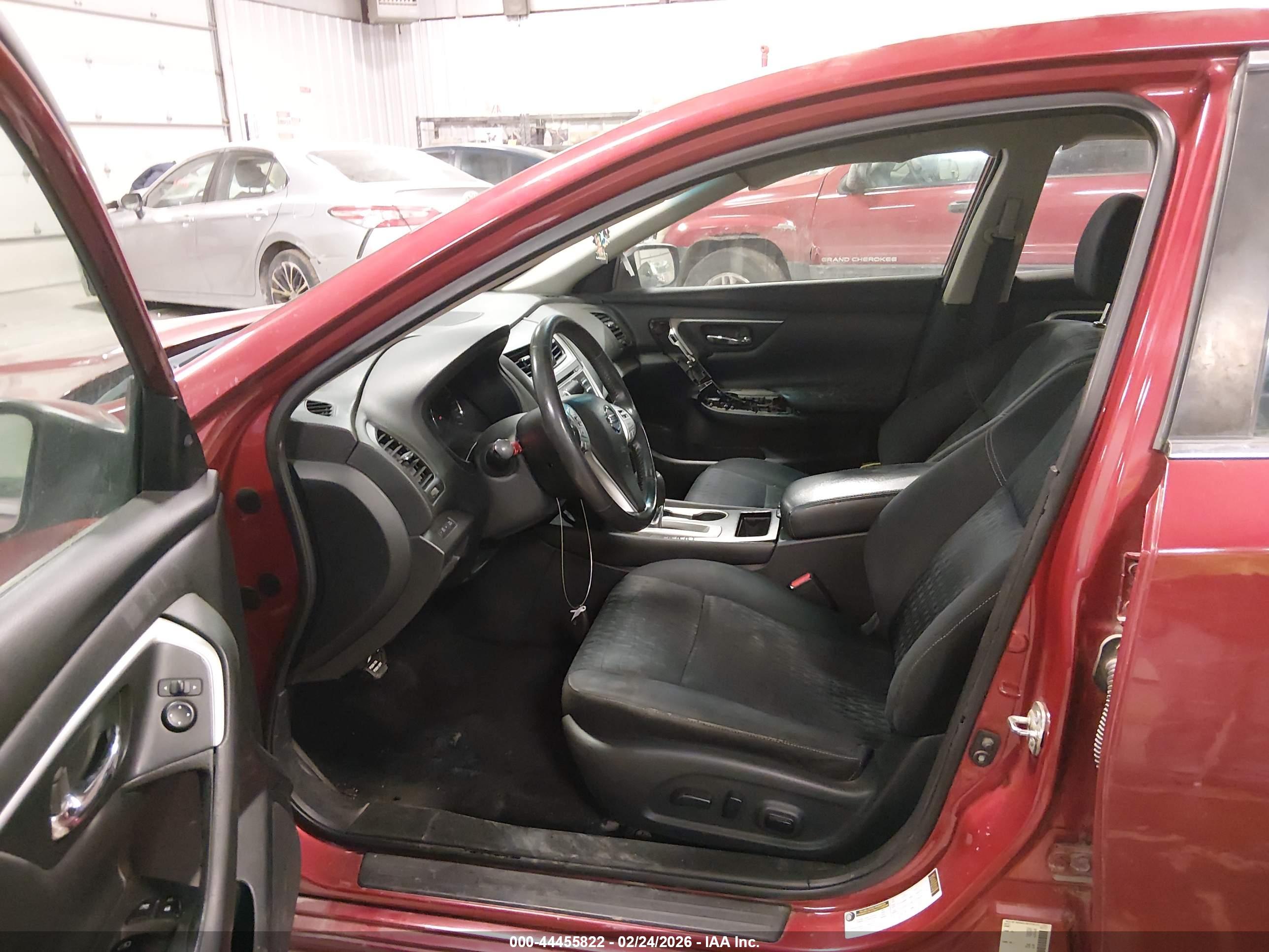 NISSAN ALTIMA image 5