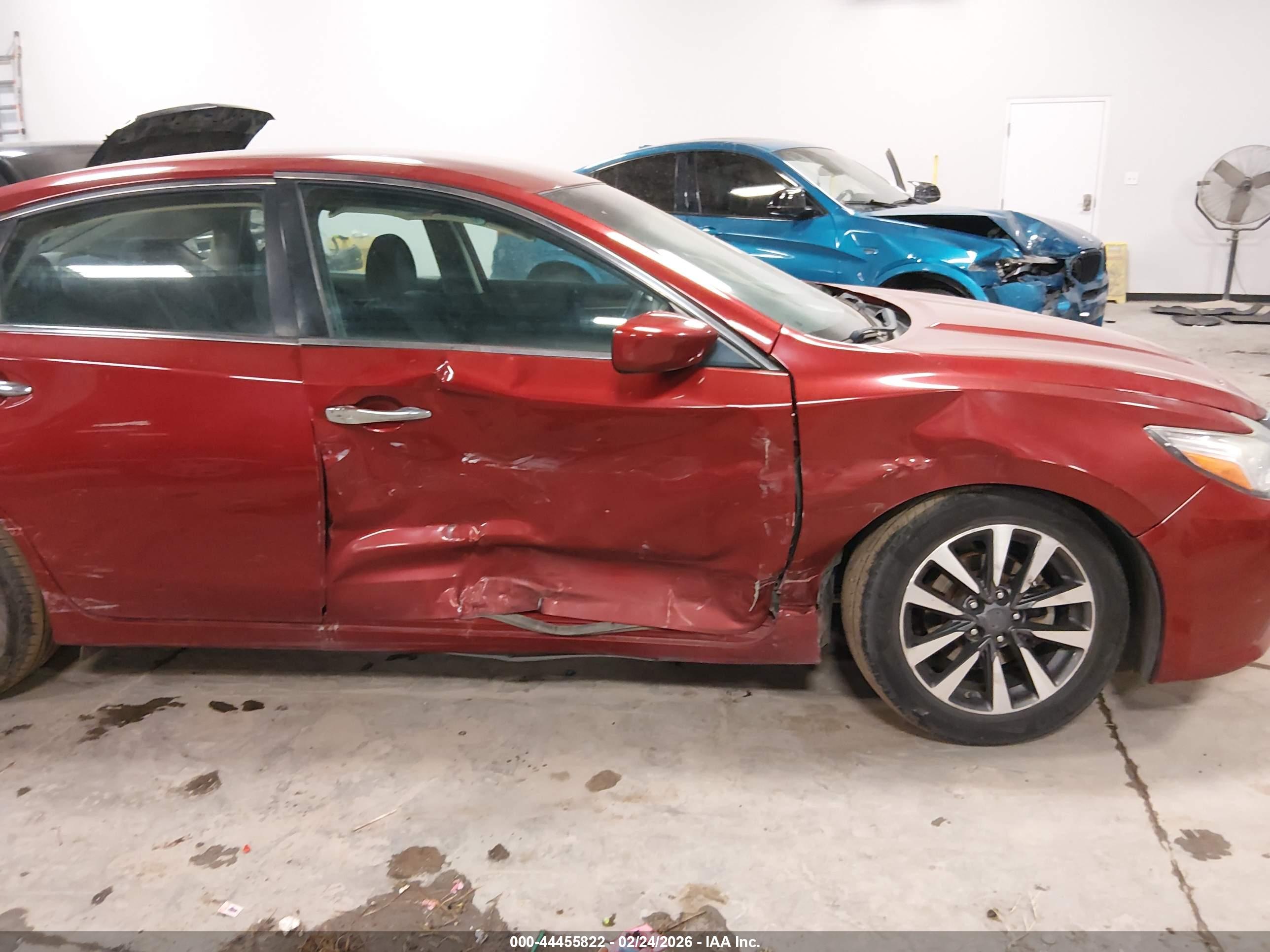 NISSAN ALTIMA image 6