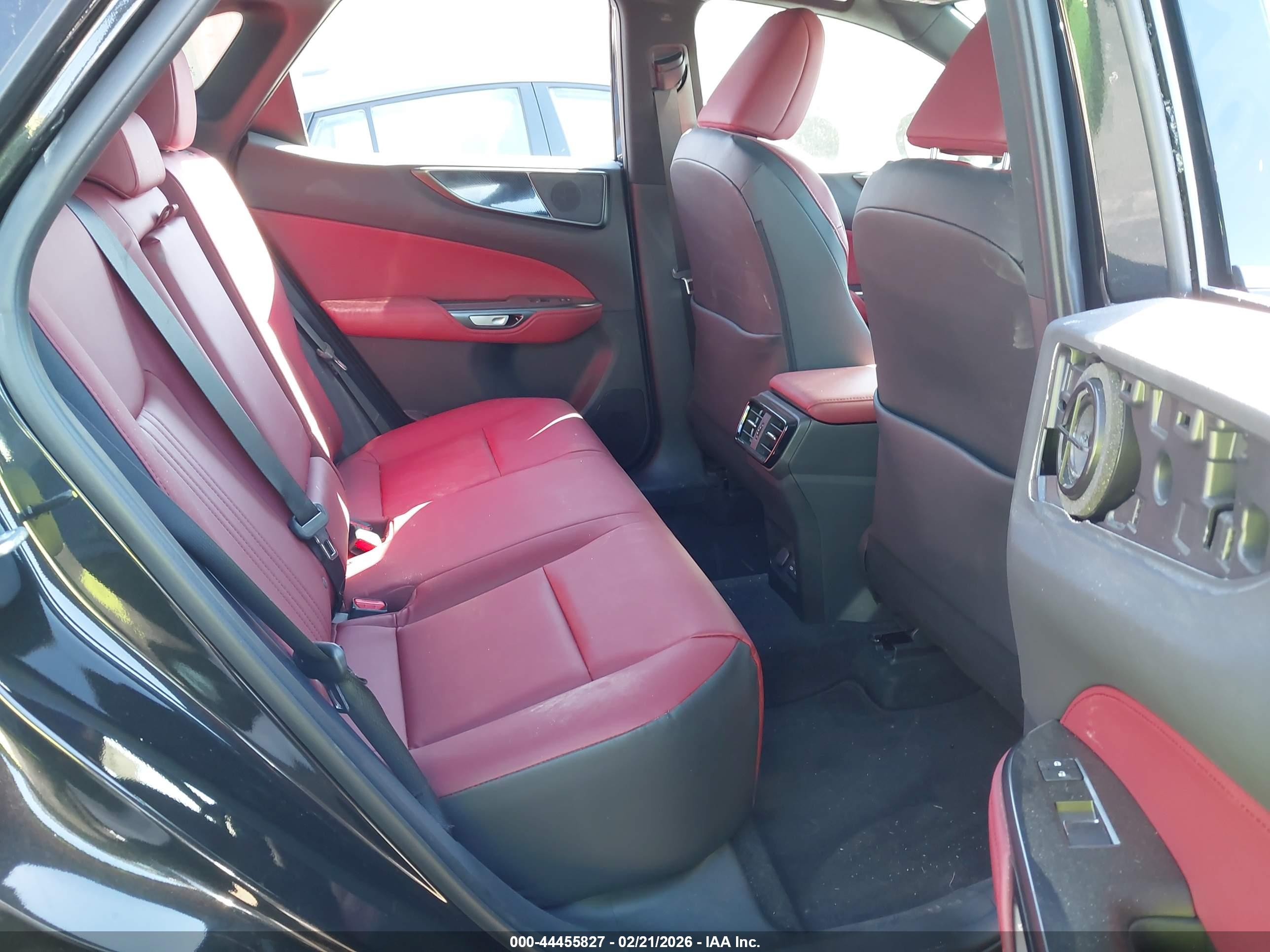 LEXUS NX image 8