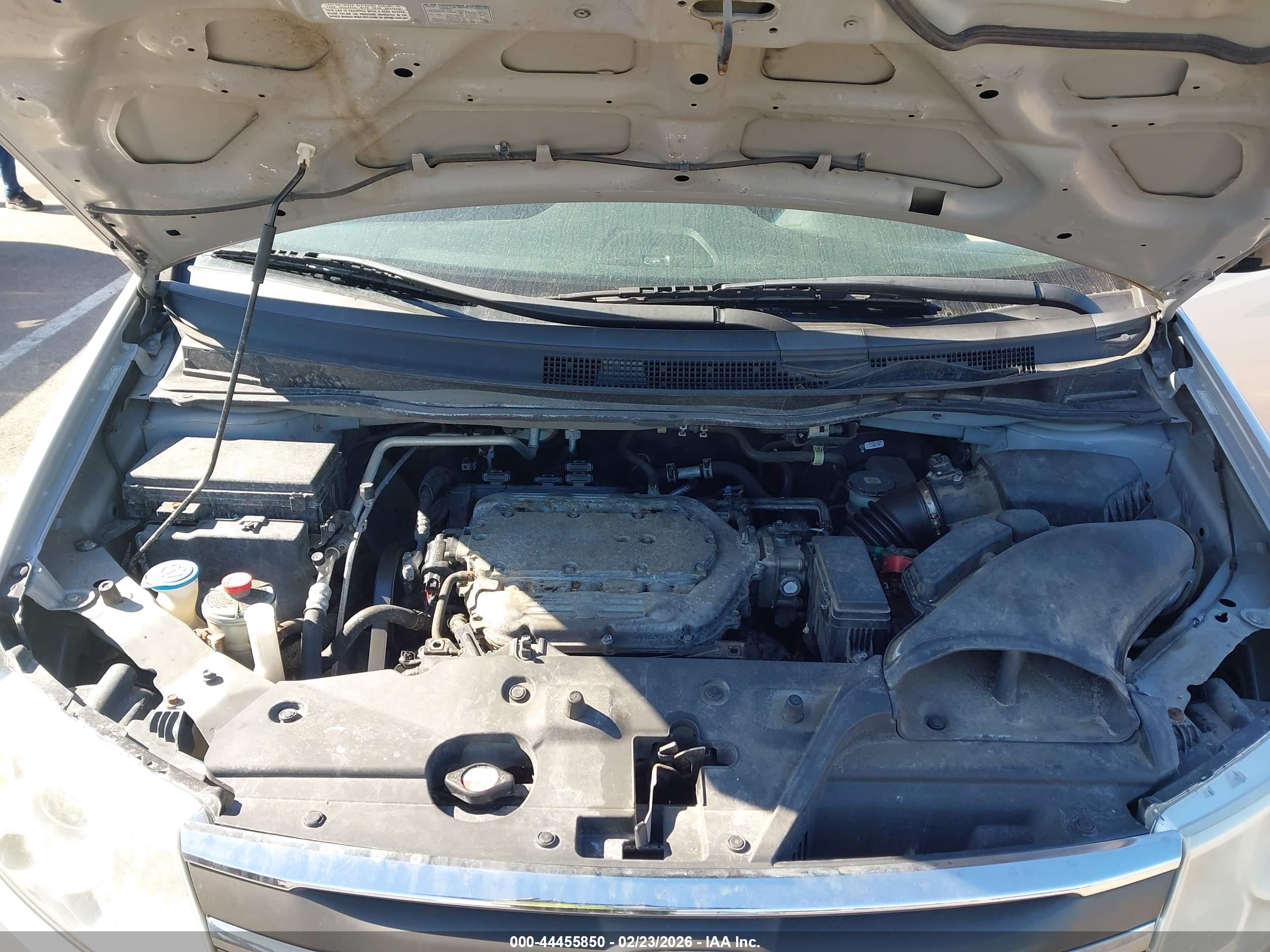 HONDA ODYSSEY image 10