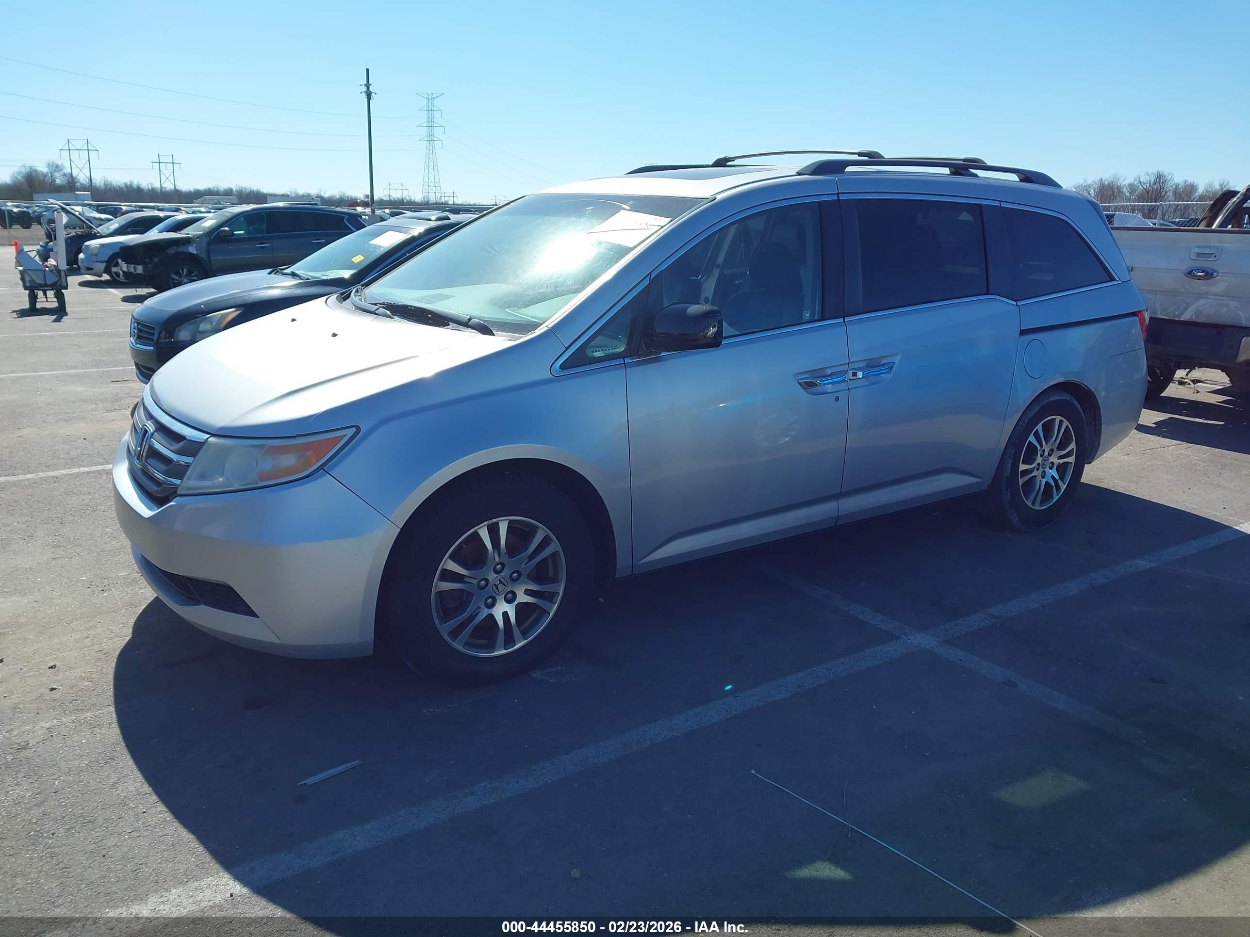 HONDA ODYSSEY image 2