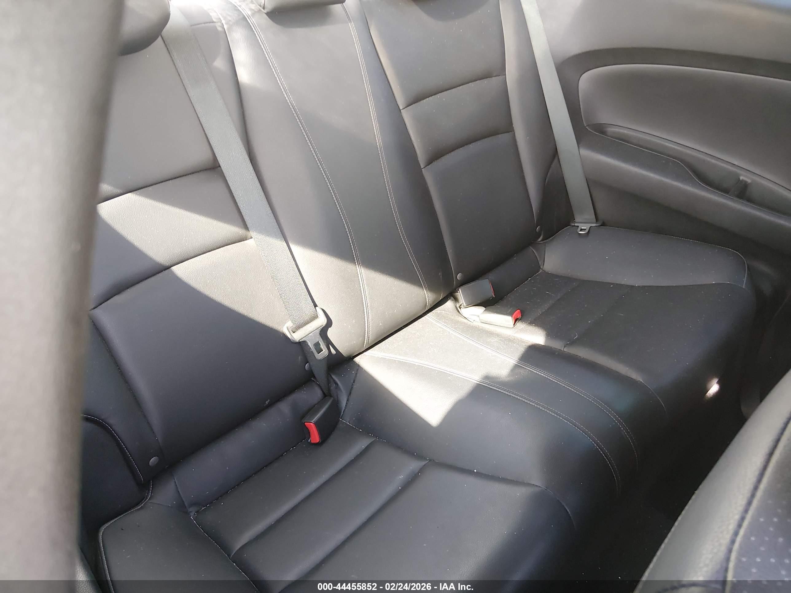 HONDA ACCORD image 8