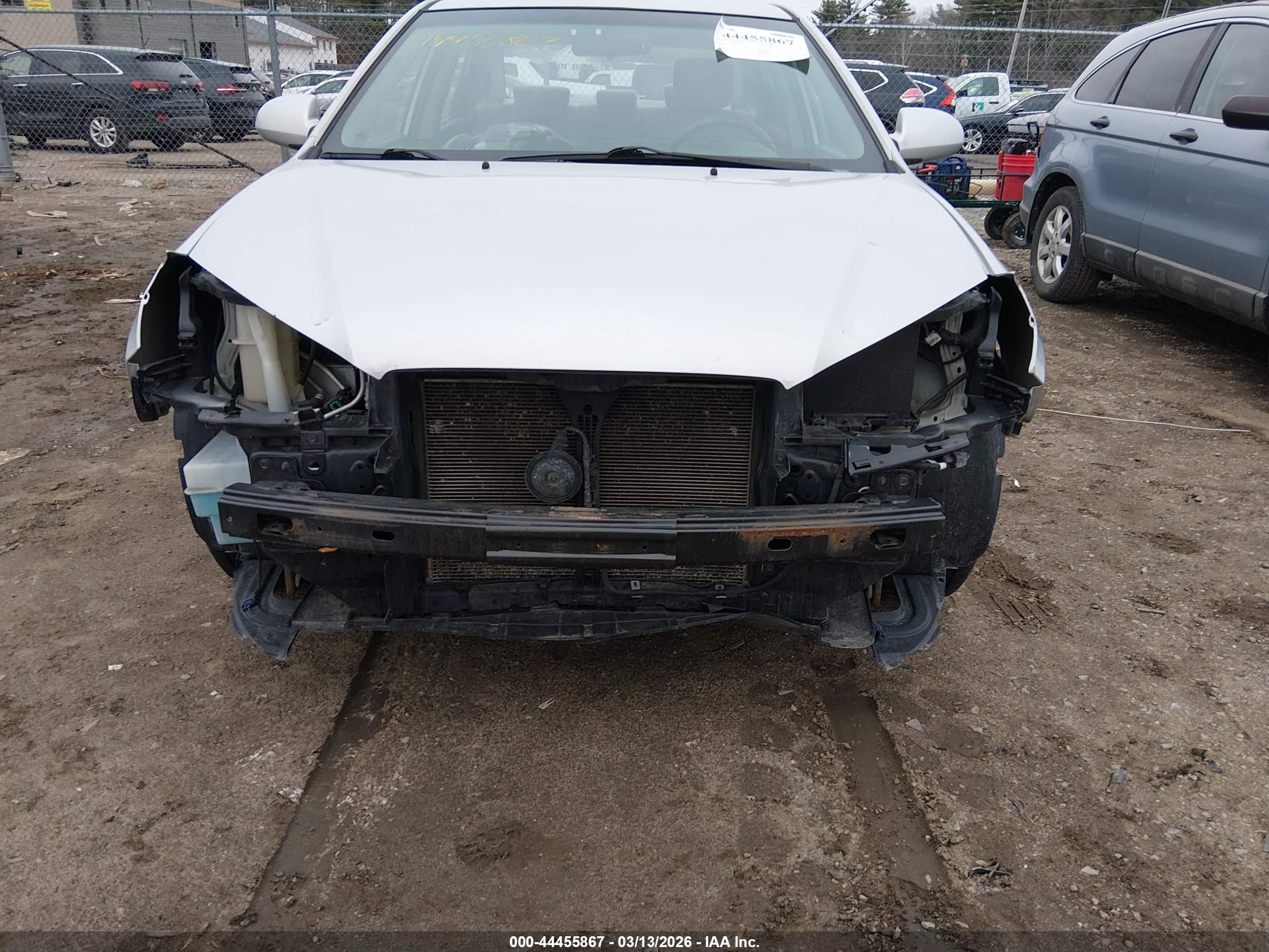 HYUNDAI ELANTRA image 6