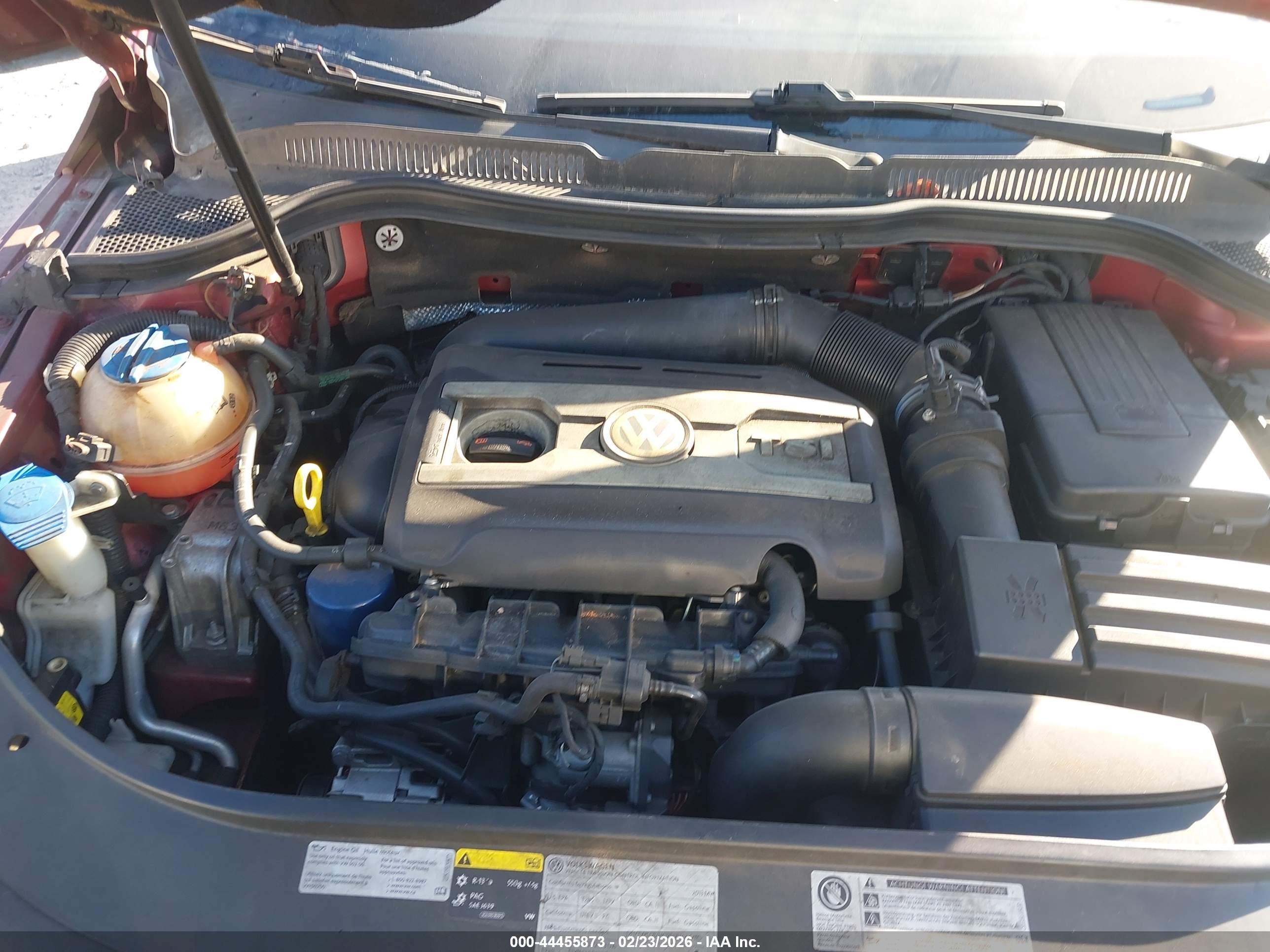 VOLKSWAGEN CC image 10