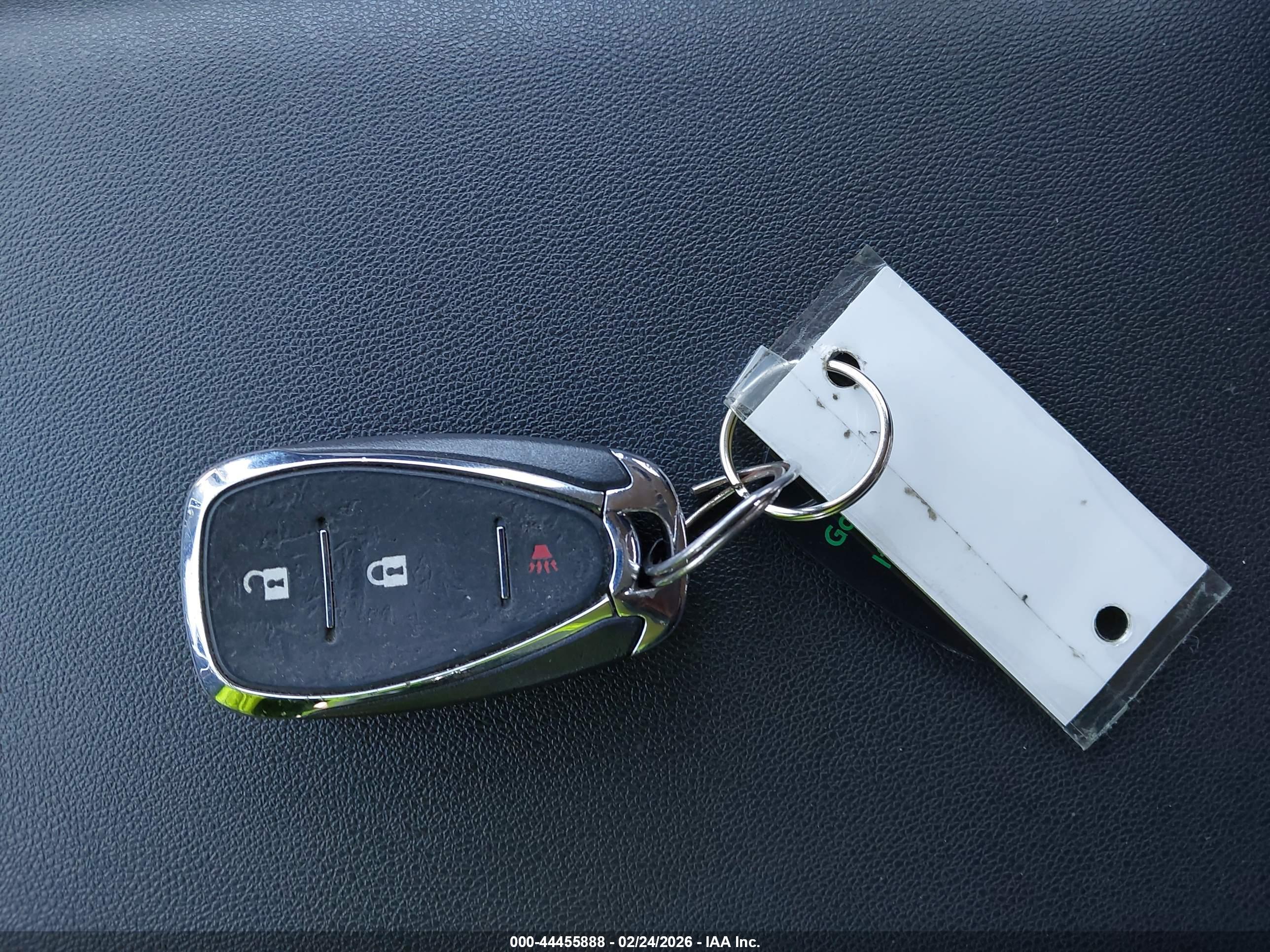 CHEVROLET EQUINOX image 11