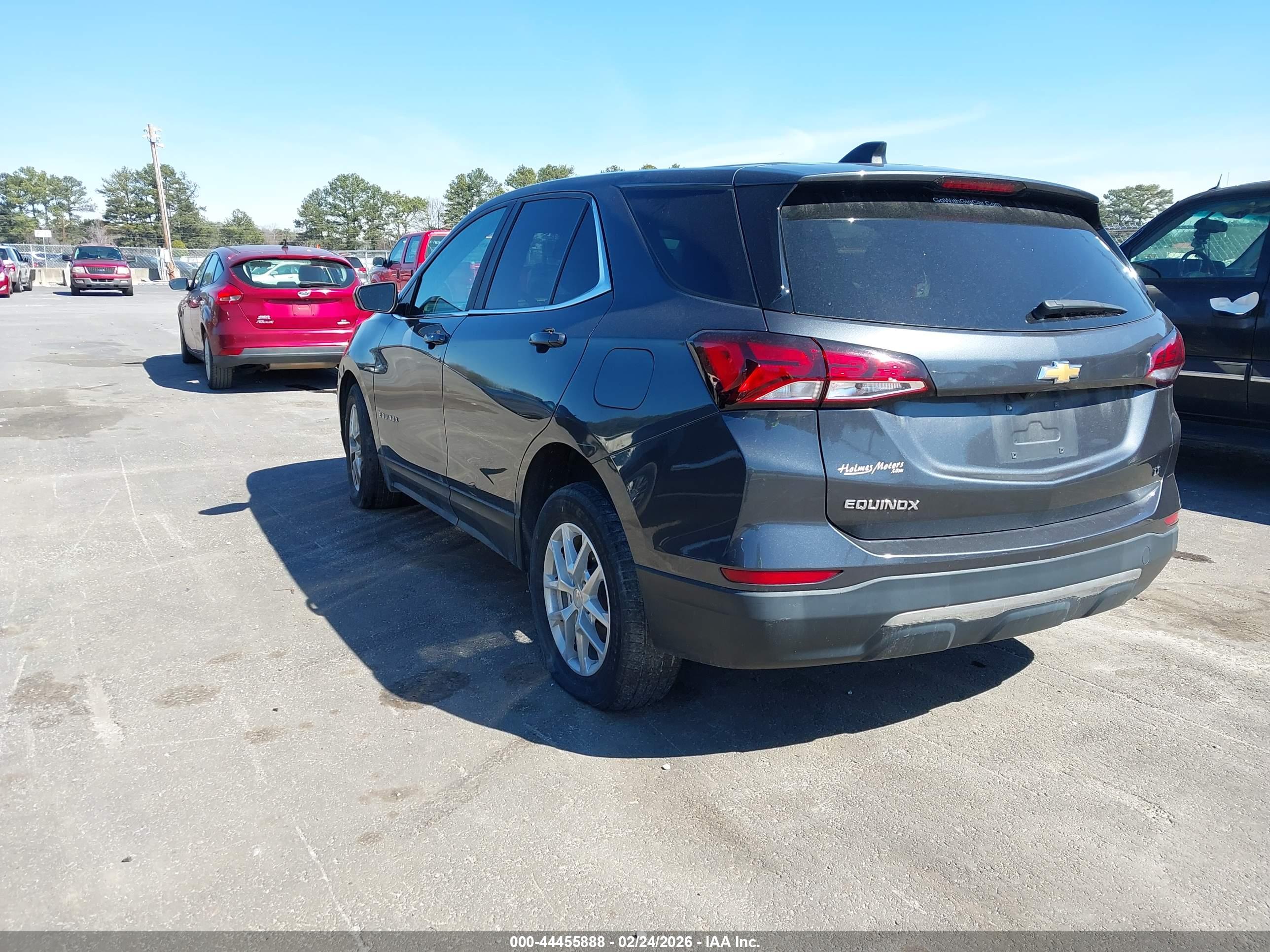 CHEVROLET EQUINOX image 3