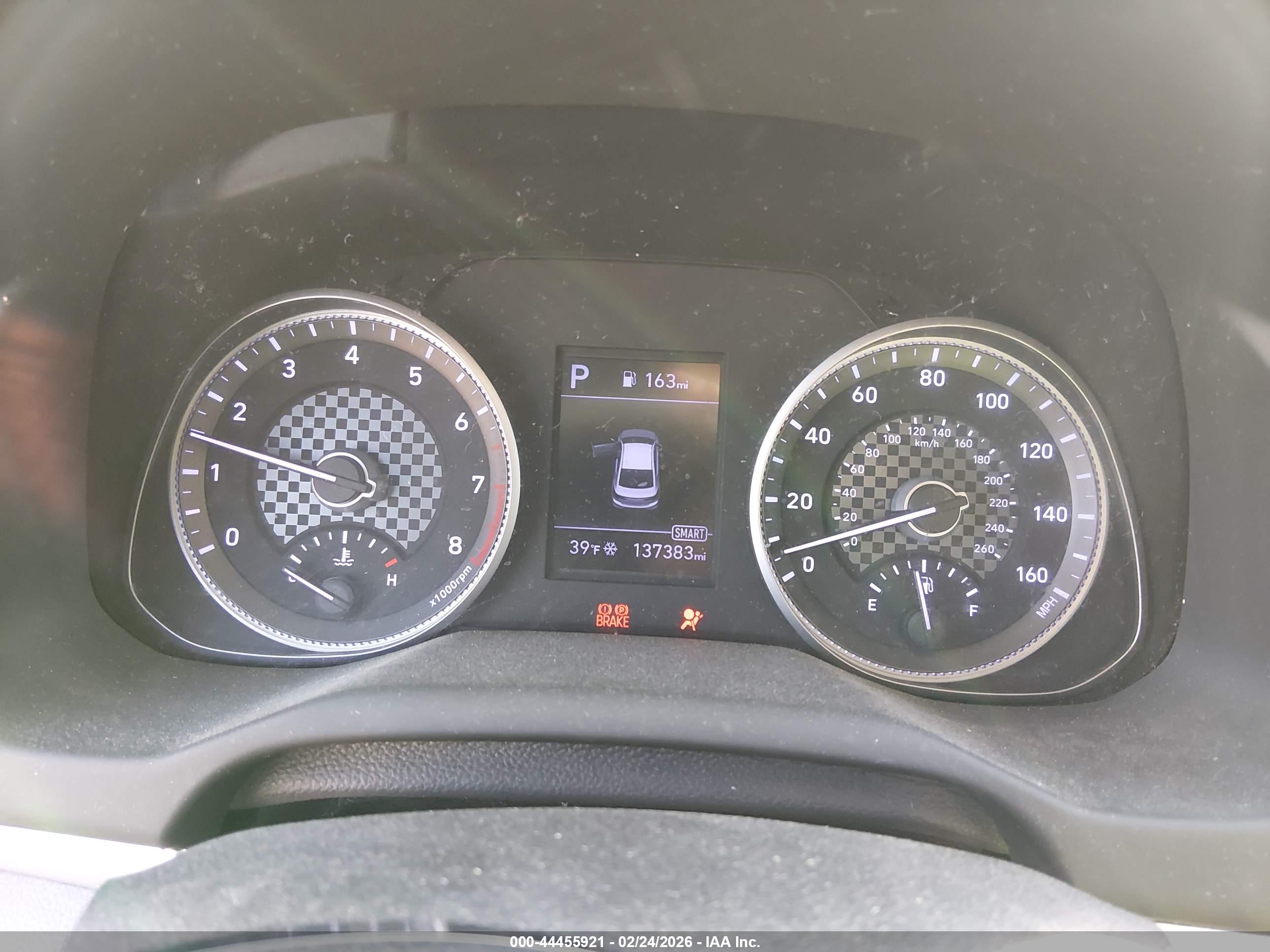HYUNDAI ELANTRA image 7