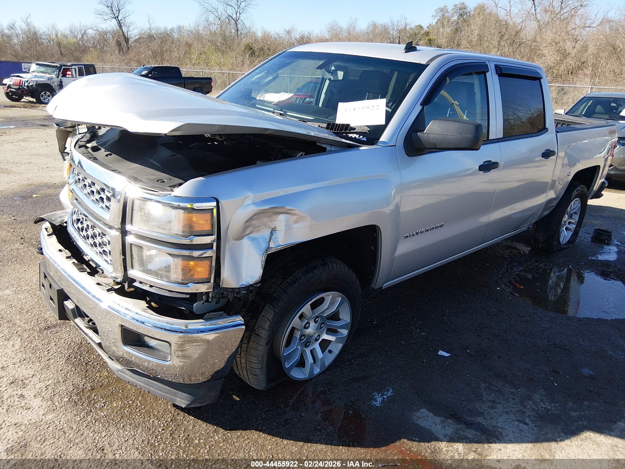 CHEVROLET SILVERADO image 2
