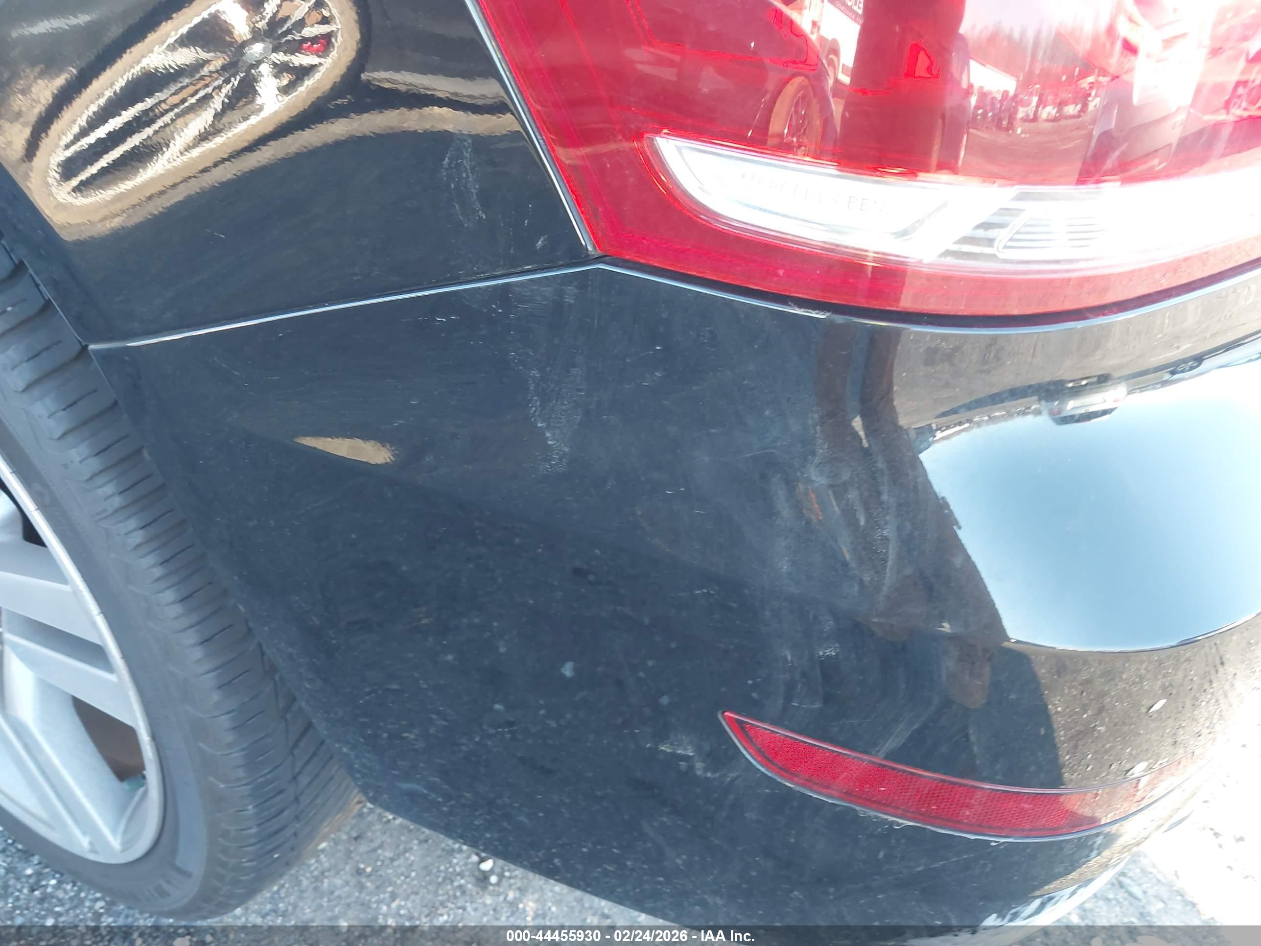 MERCEDES-BENZ GLK image 6