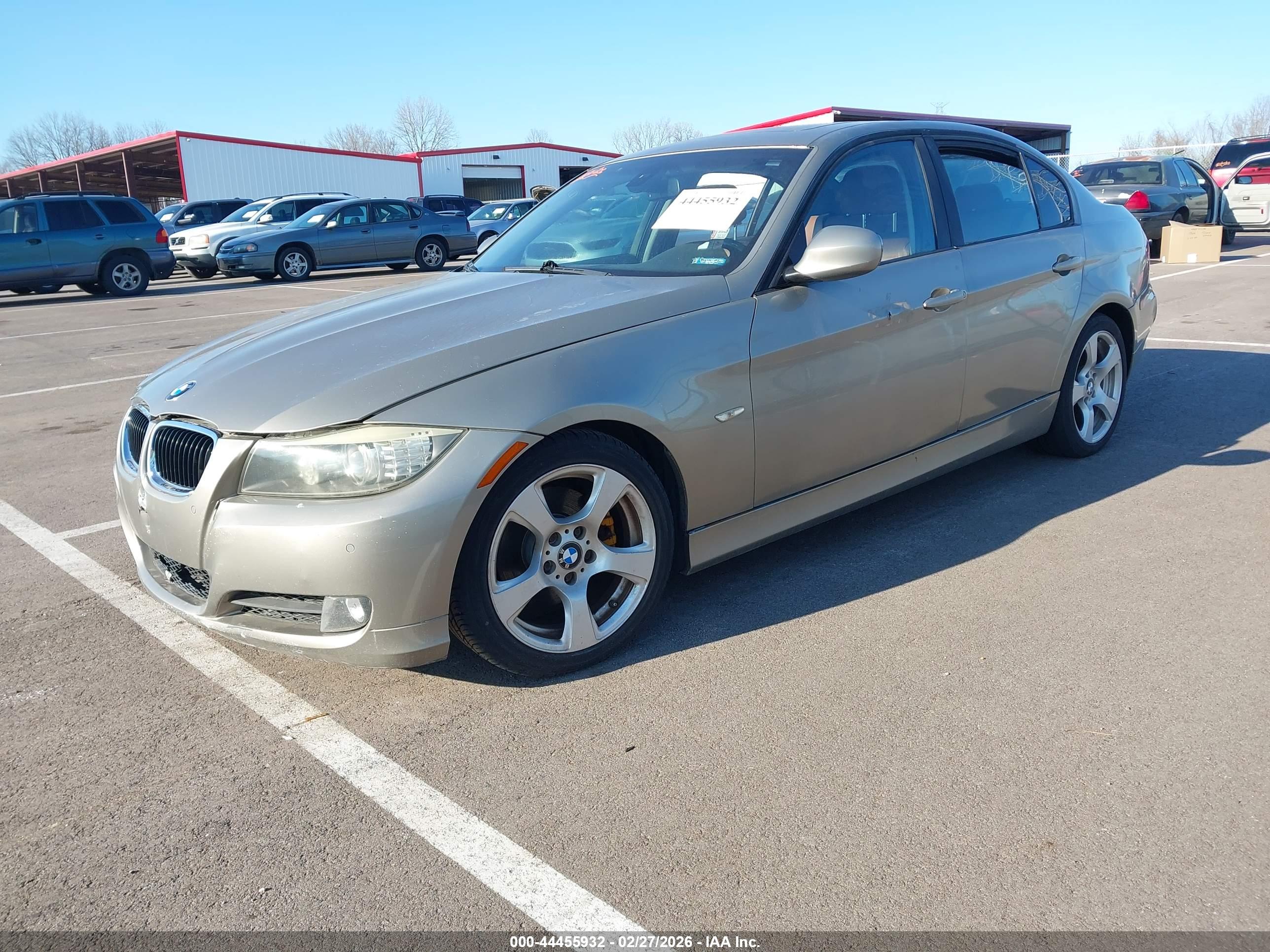 BMW 328I image 2